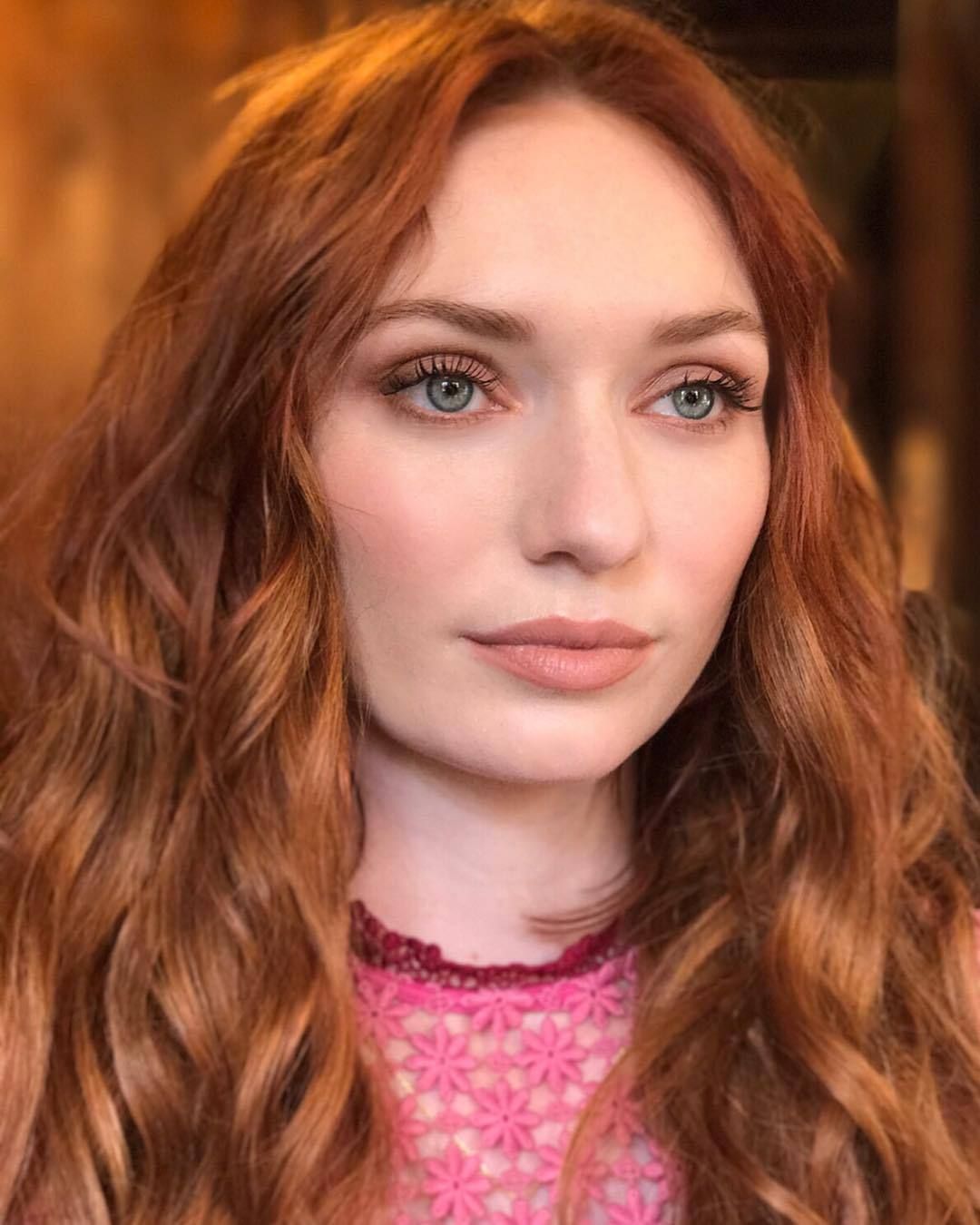 Eleanor Tomlinson Hot & Spicy Navel Image & HD Picture