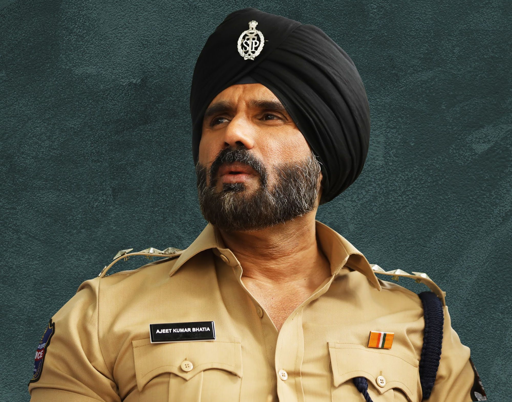 Mosagallu Suniel Shetty's Character Teaser Released. New Movie Posters