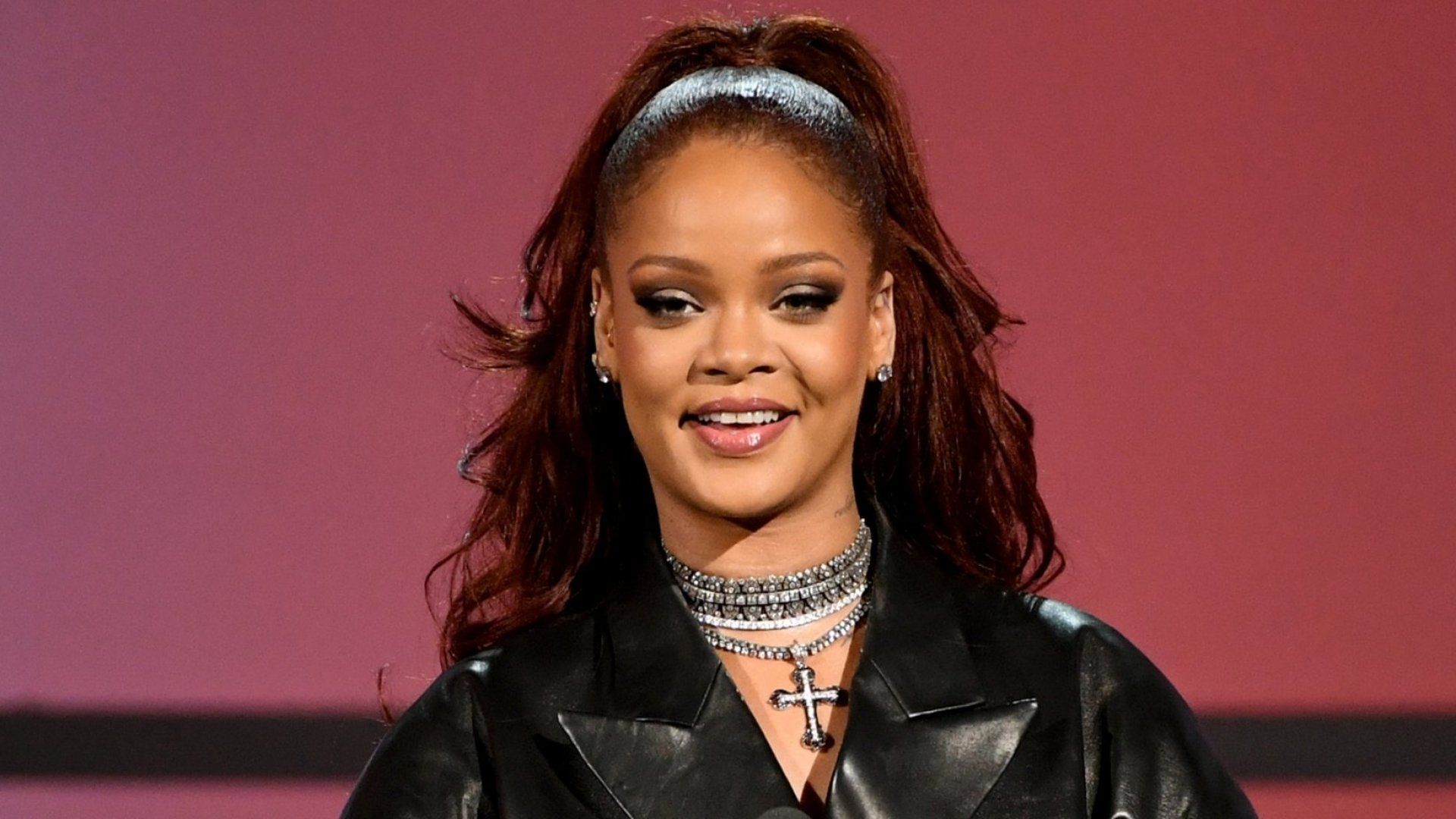 Winning Strategies That Fuel the Growth of Rihanna's $600 Million Entrepreneurial Empire