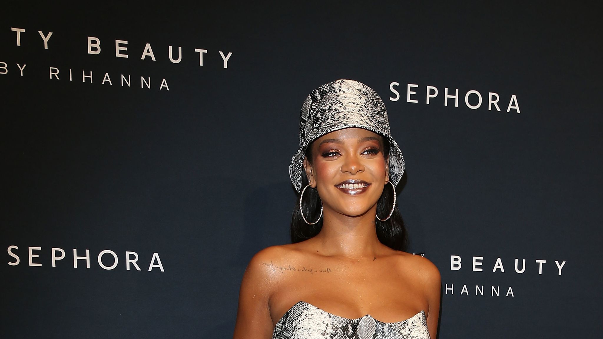 Rihanna reveals she's moved to London fans are going wild. Ents & Arts News