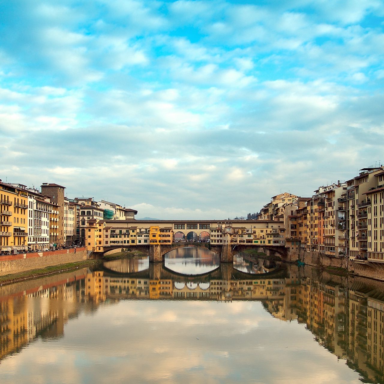 Download wallpaper 1280x1280 ponte vecchio, new years eve, florence, italy ipad, ipad ipad mini for parallax HD background