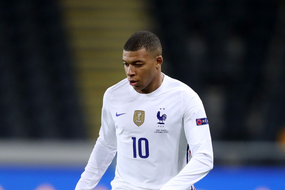 Mbappe tells PSG he wants to leave in Real Madrid to battle for his signing -report