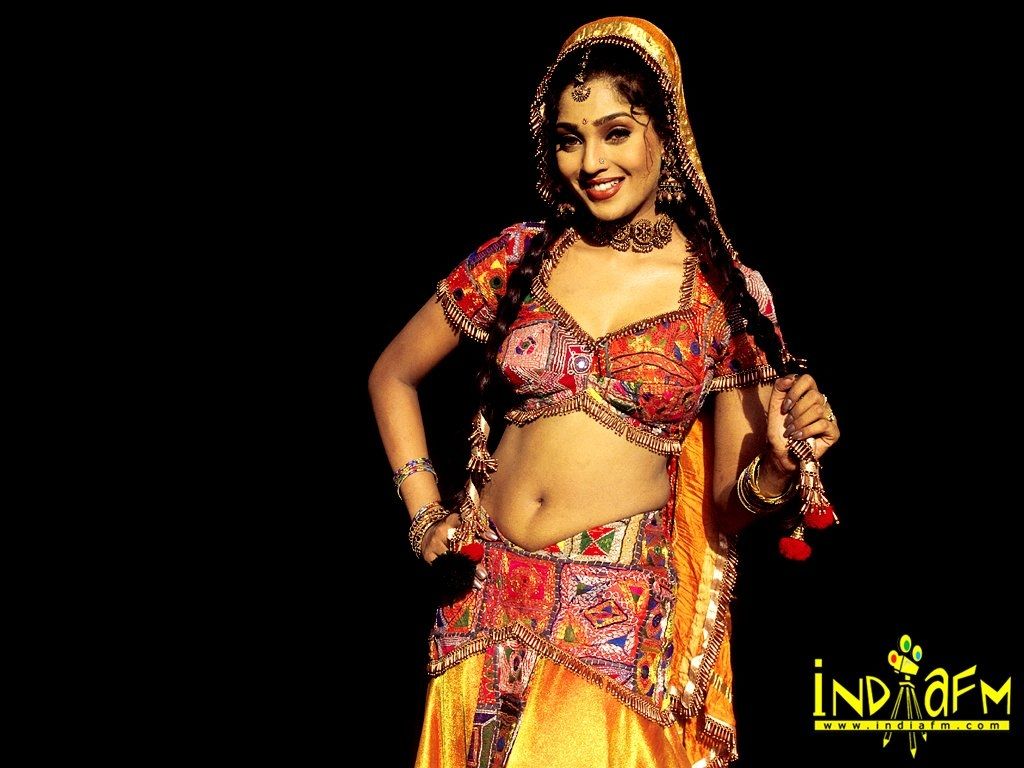 Suman Ranganathan HD Wallpaper. Latest Suman Ranganathan Wallpaper HD Free Download (1080p to 2K)