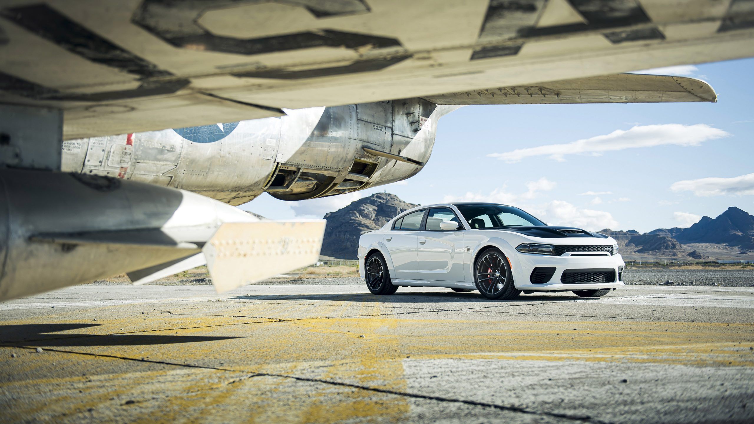 Dodge Challenger Mopar Drag Pak Wallpaper