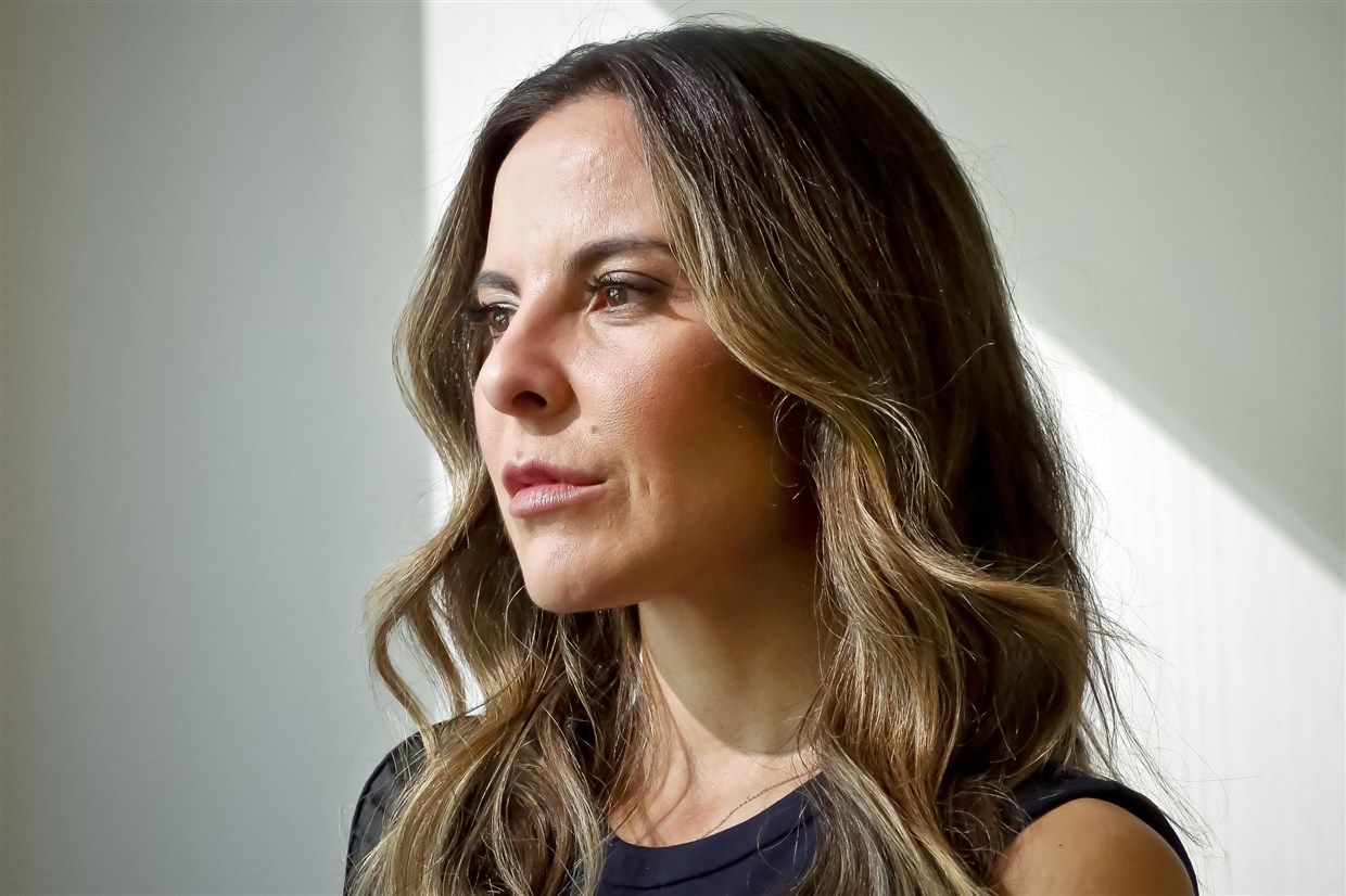 Kate del Castillo returns to 'La Reina del Sur 2': Onscreen and off, more badass than ever