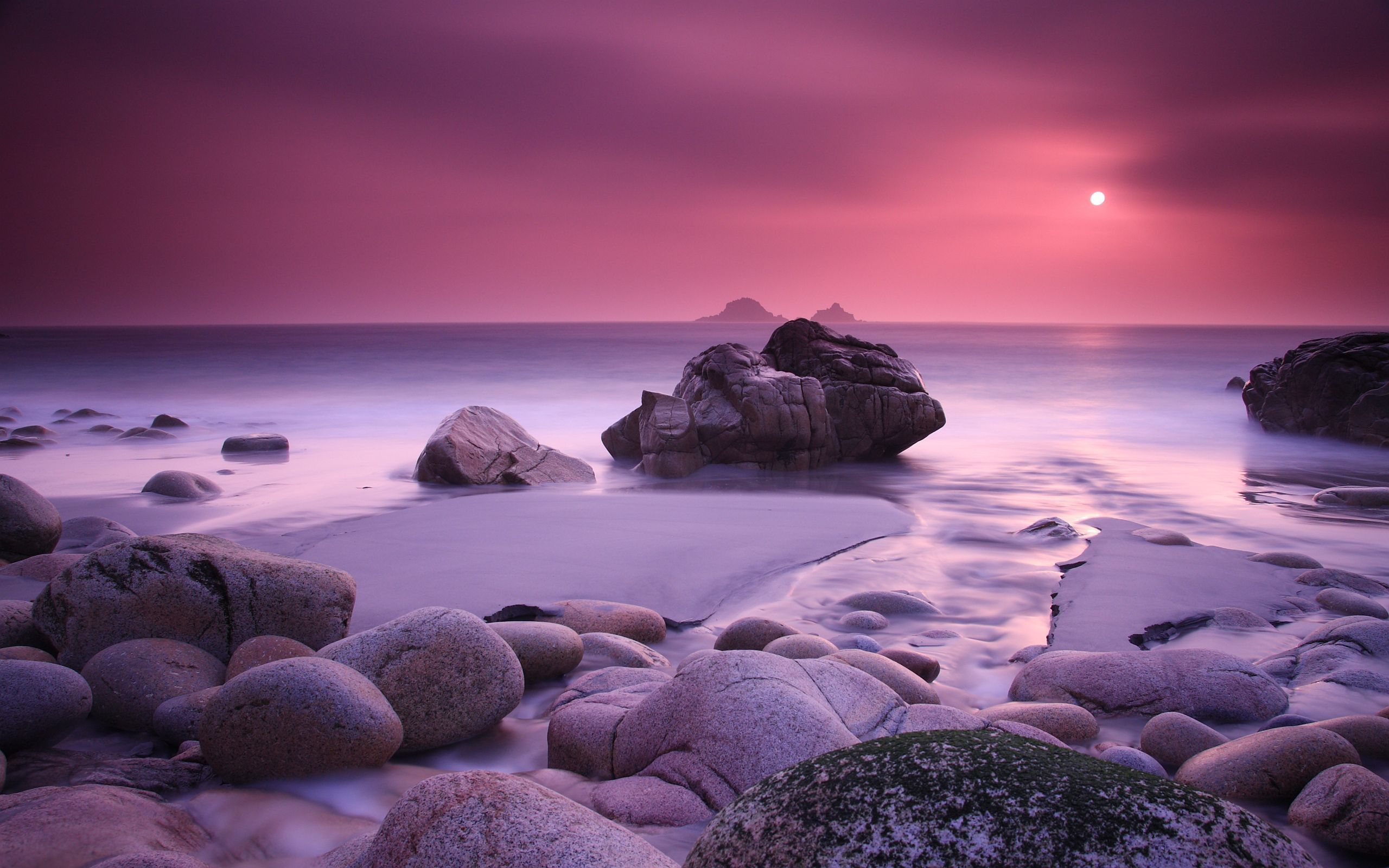Pink Beach Sunrise Desktop