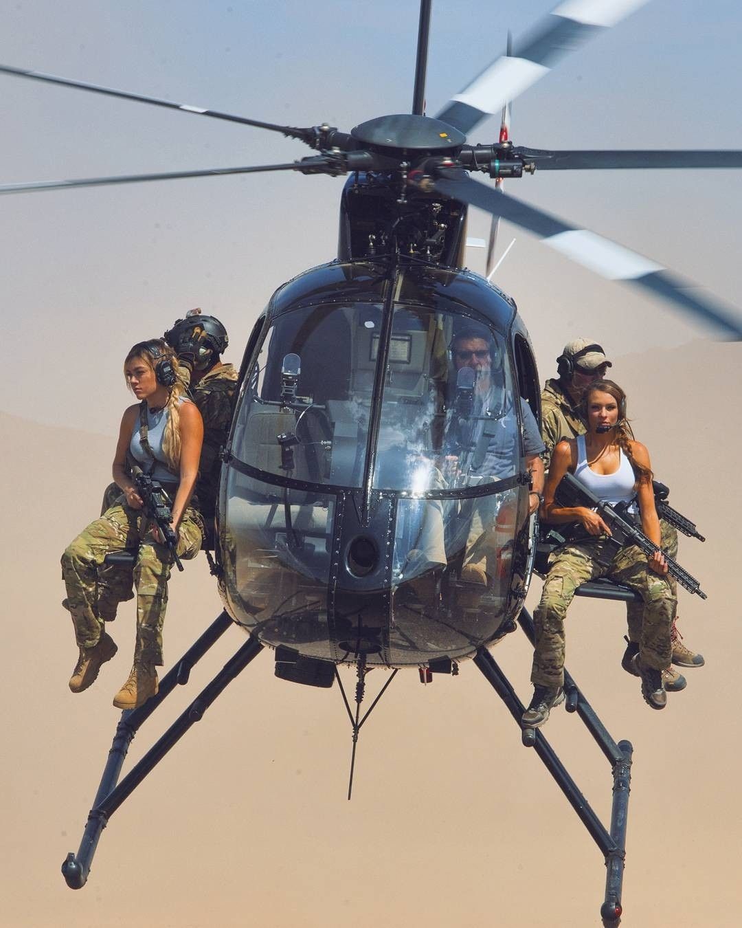 Going in hot. Military girl, Military, Military helicopter