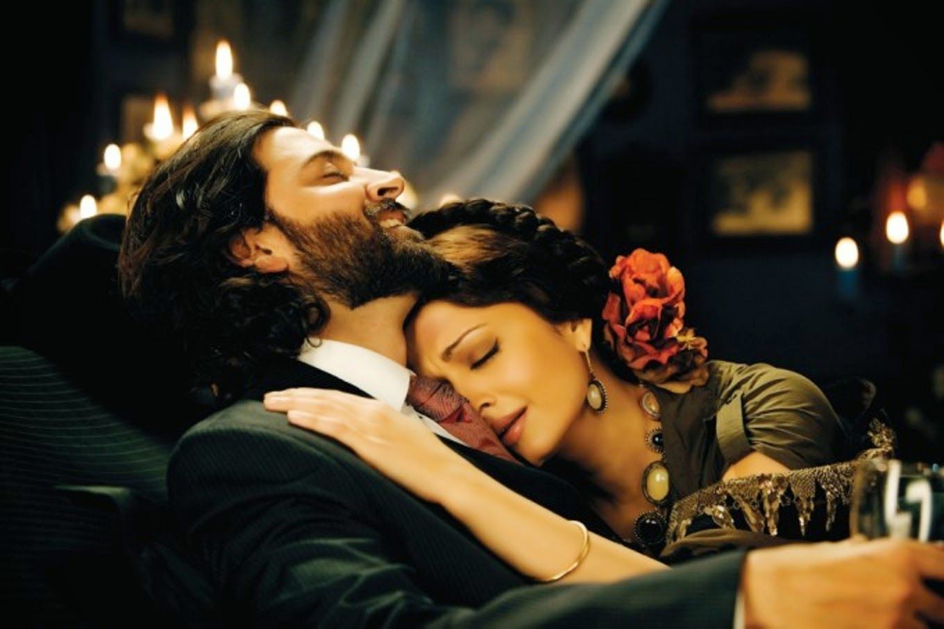 Hrithik Roshan and Aishwarya Rai Bachchan Cute Couple wallpaper Free. Cute couple wallpaper, Romance film, Hrithik roshan