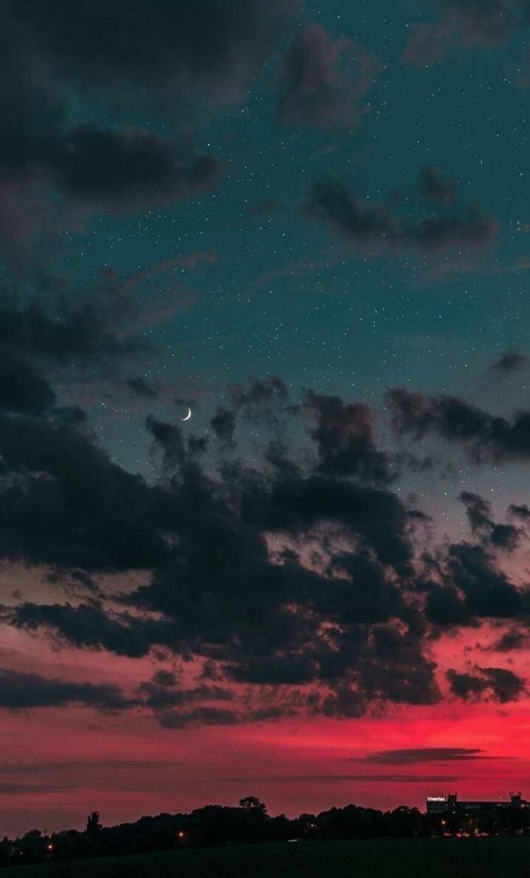 Night Sky Aesthetic Wallpaper
