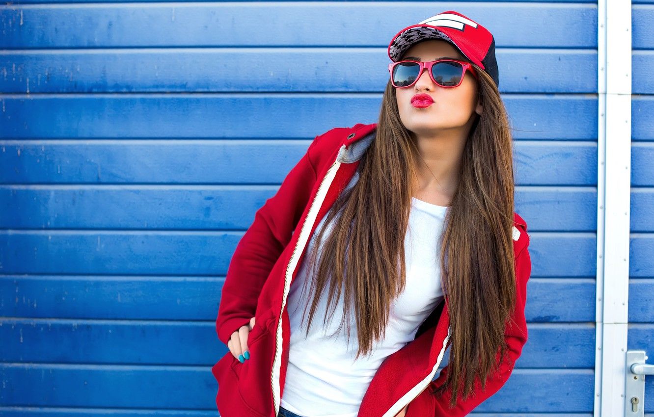 Girl With Cap Wallpapers Wallpaper Cave