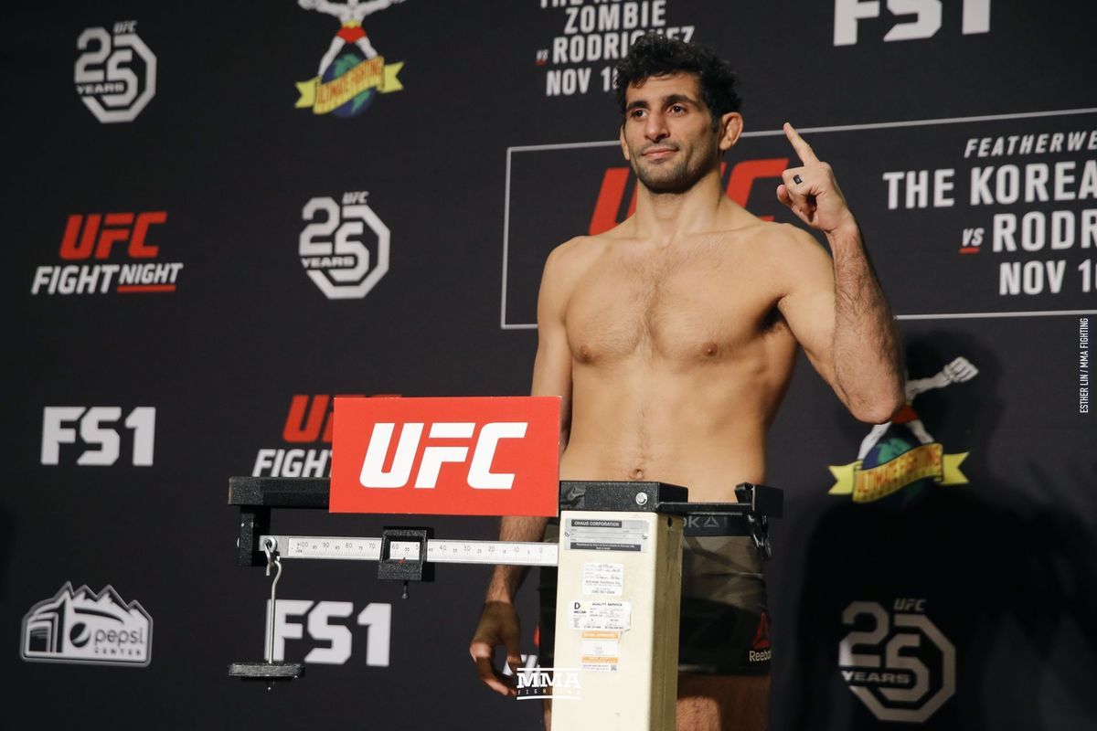 UFC Denver Results: Beneil Dariush Earns One Sided Decision Over Thiago Moises