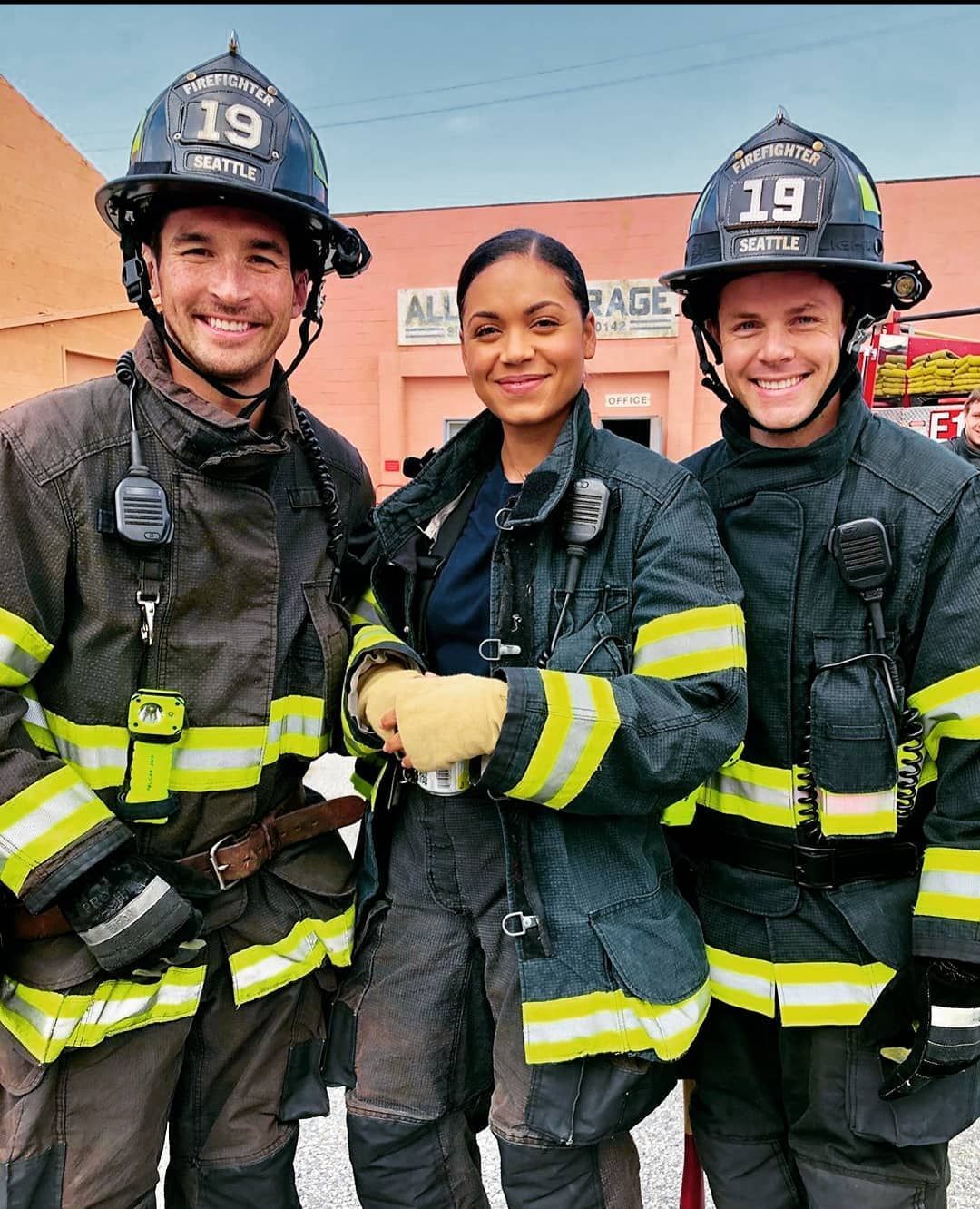 1,409 curtidas, 10 comentários 19 Brasil no Instagram: “Amo muito ❤️❤️❤️ • Encontrou o post n. Bombeiros mulheres, Bombeiro, Bombeira