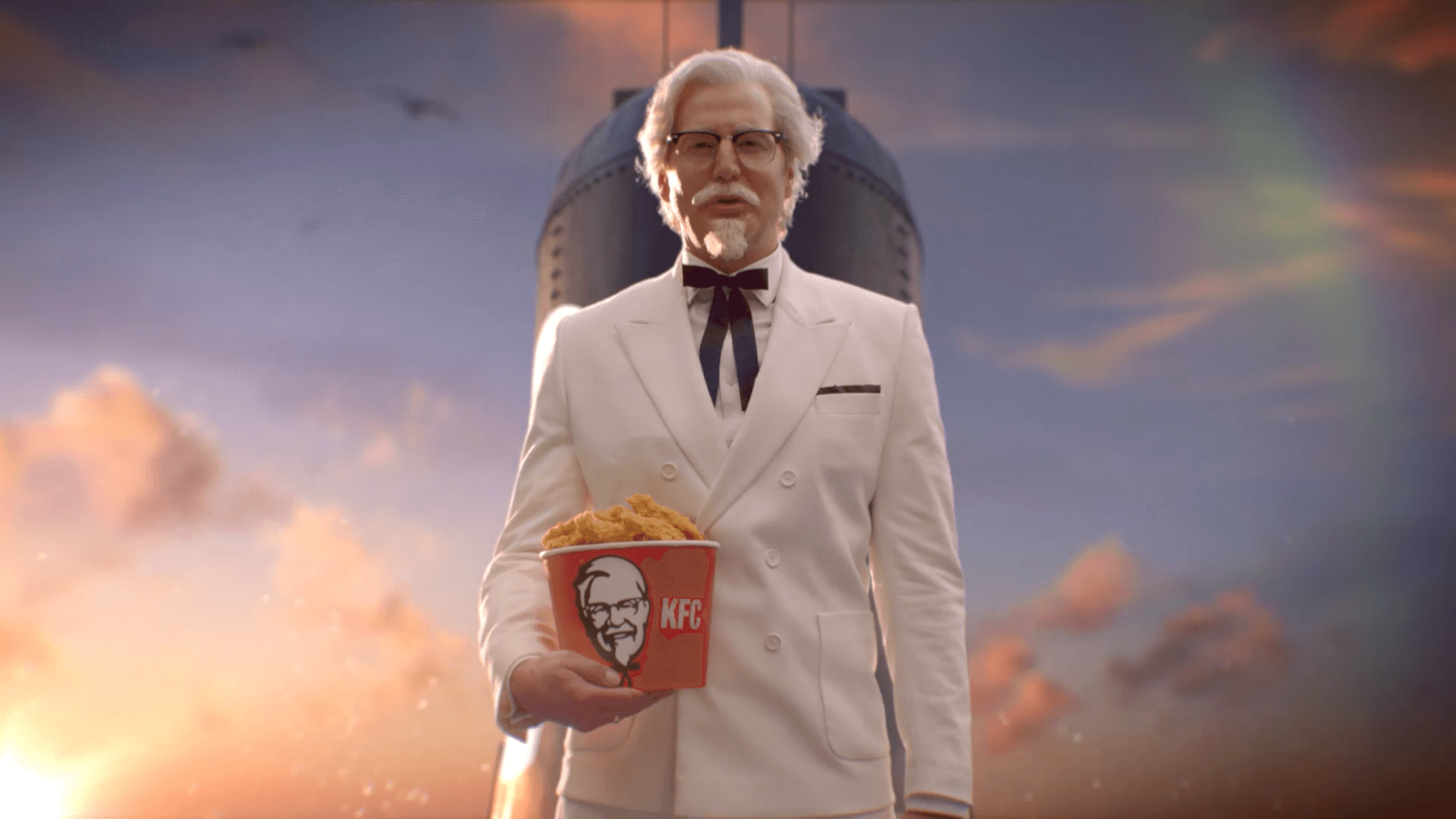 COLONEL SANDERS ARRIVES IN FRANCE