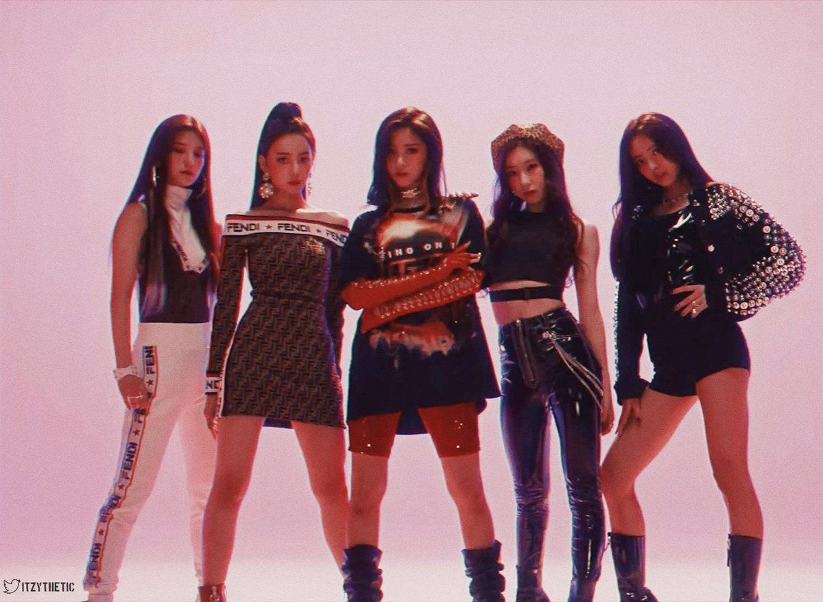 itzy 2020: Aesthetic Itzy Wallpaper HD