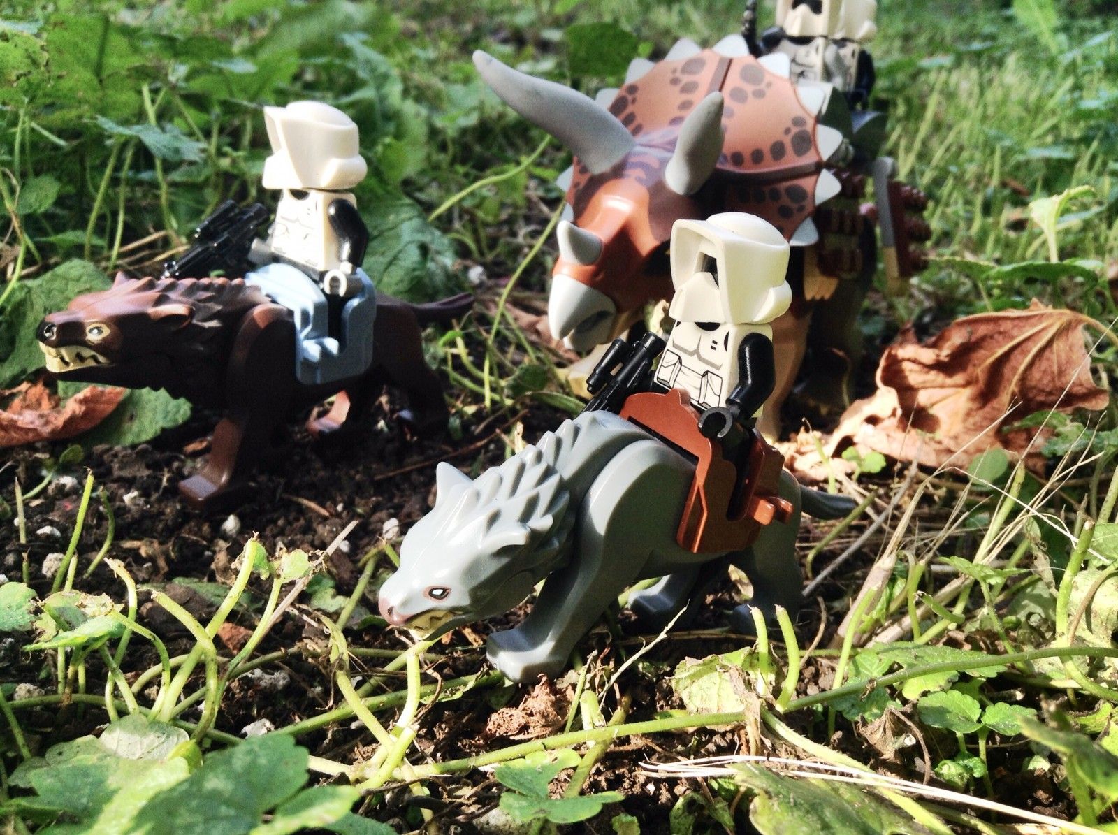 Wallpaper, starwars, LEGO, stormtroopers, dinosaurs, warg, scouttroopers, legography 2592x1936