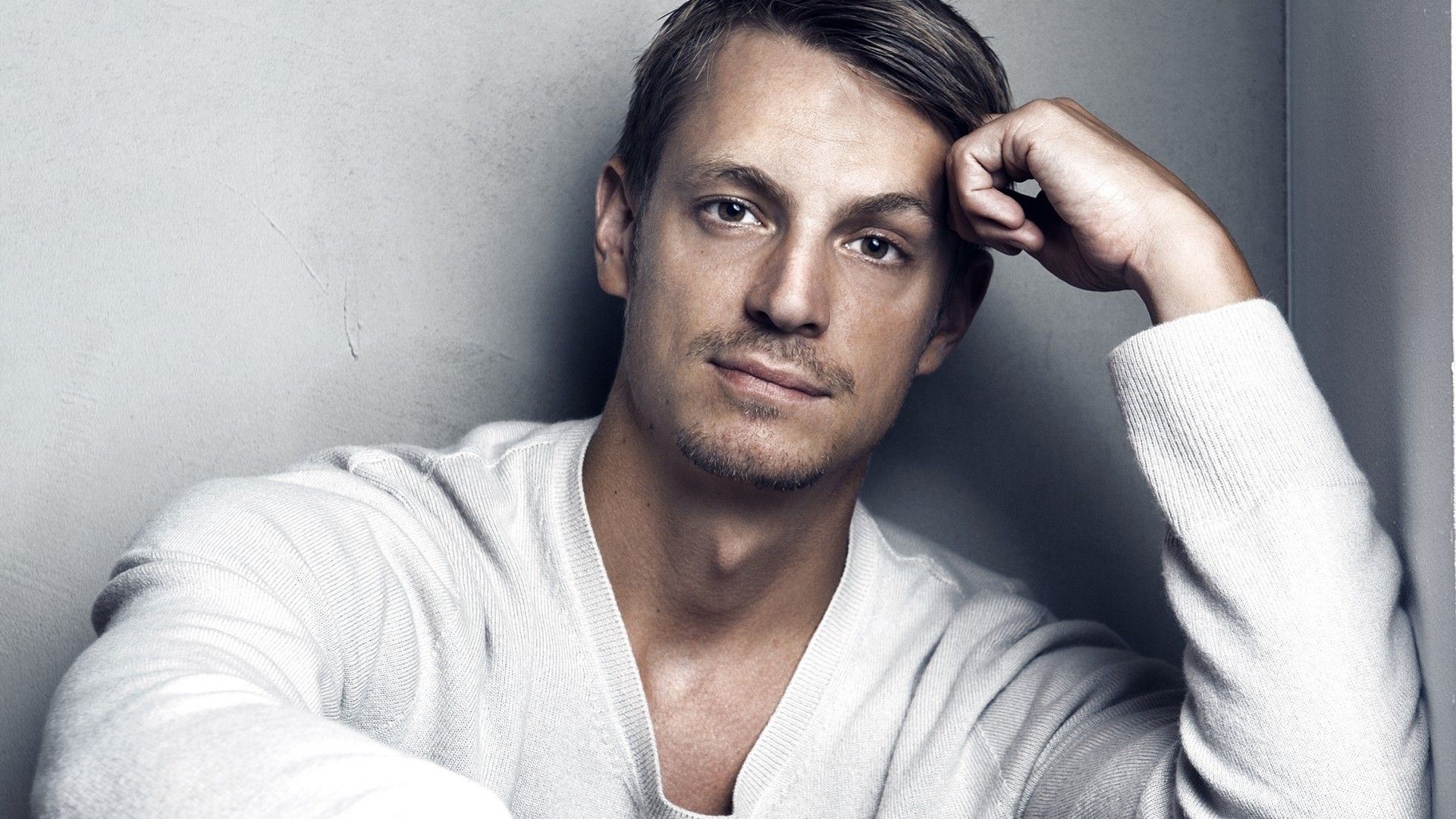 Joel Kinnaman Wallpapers - Wallpaper Cave