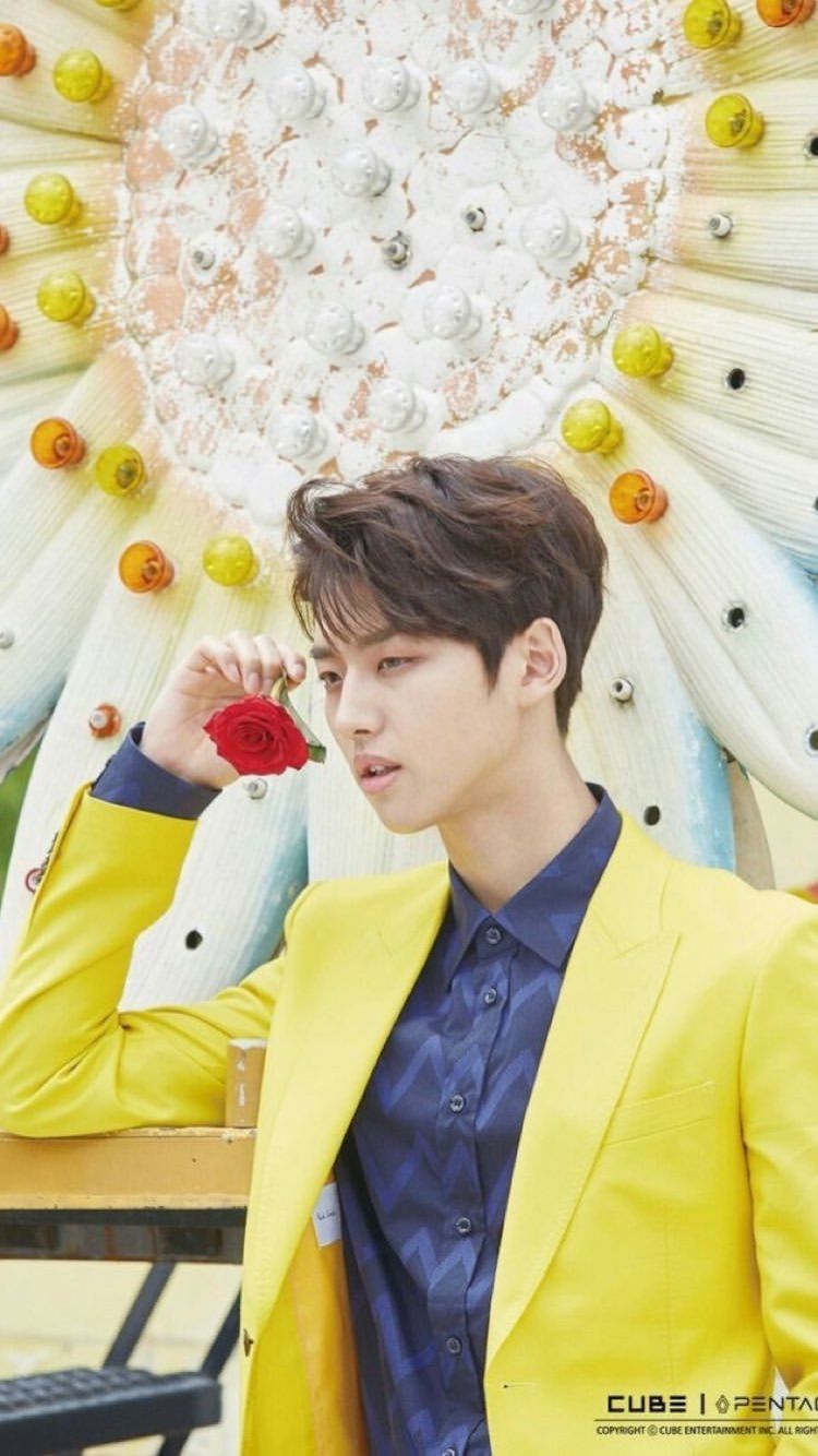 Yang Hongseok yellow aesthetic