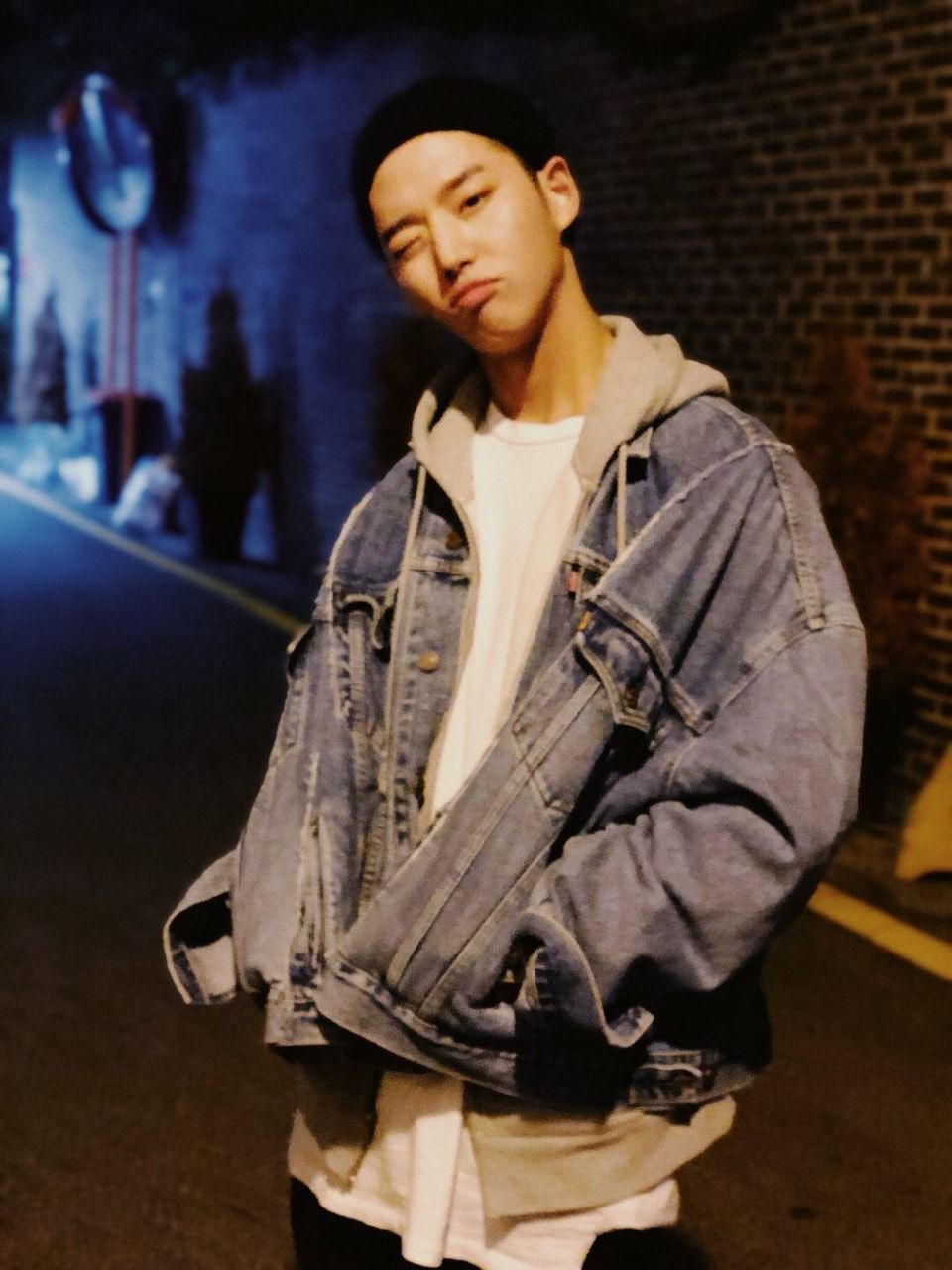 hongseok uploaded by ηαηα¹²⁷