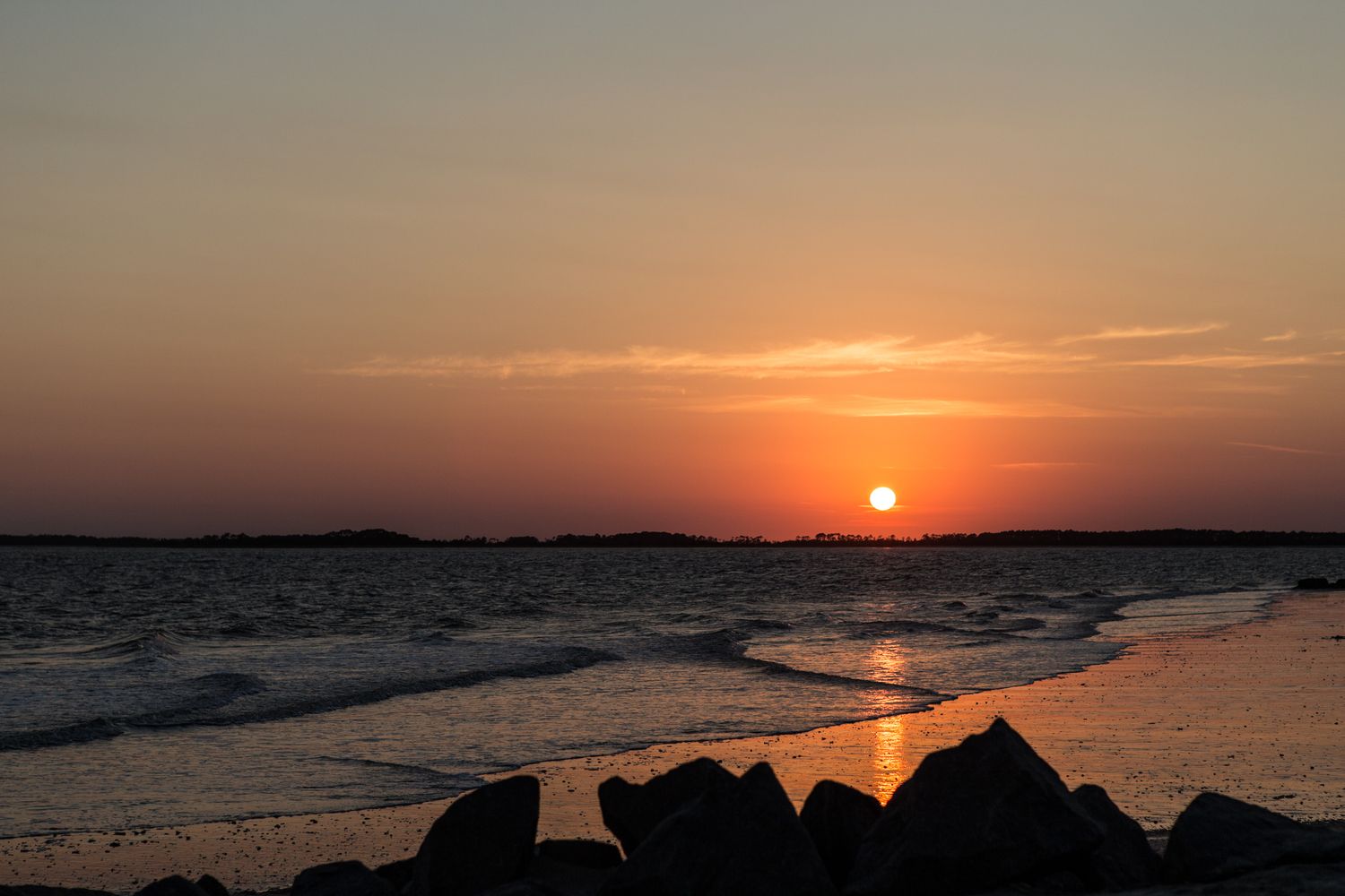 Sunset on Edisto Beach, SC by Jennifer Bailey [1500x1000]