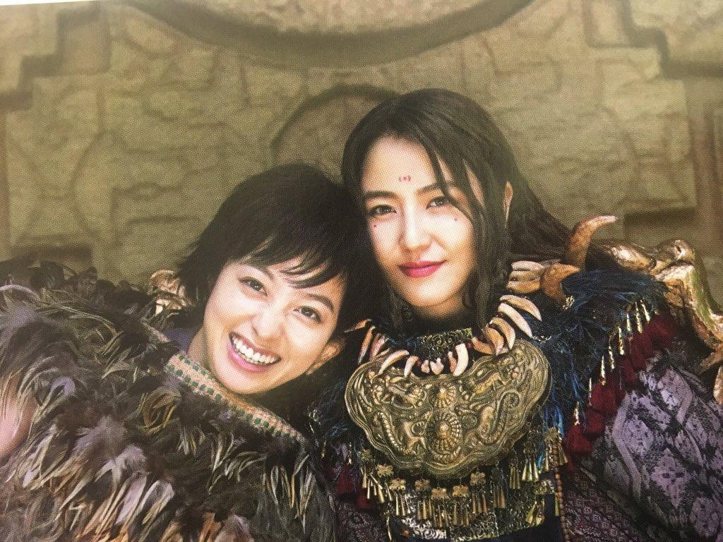 Kingdom Intel Nagasawa (Yotanwa) and Kanna Hashimoto (Karyo Ten) also took a picture together at the filming. #キングダム #長澤まさみ #橋本環奈