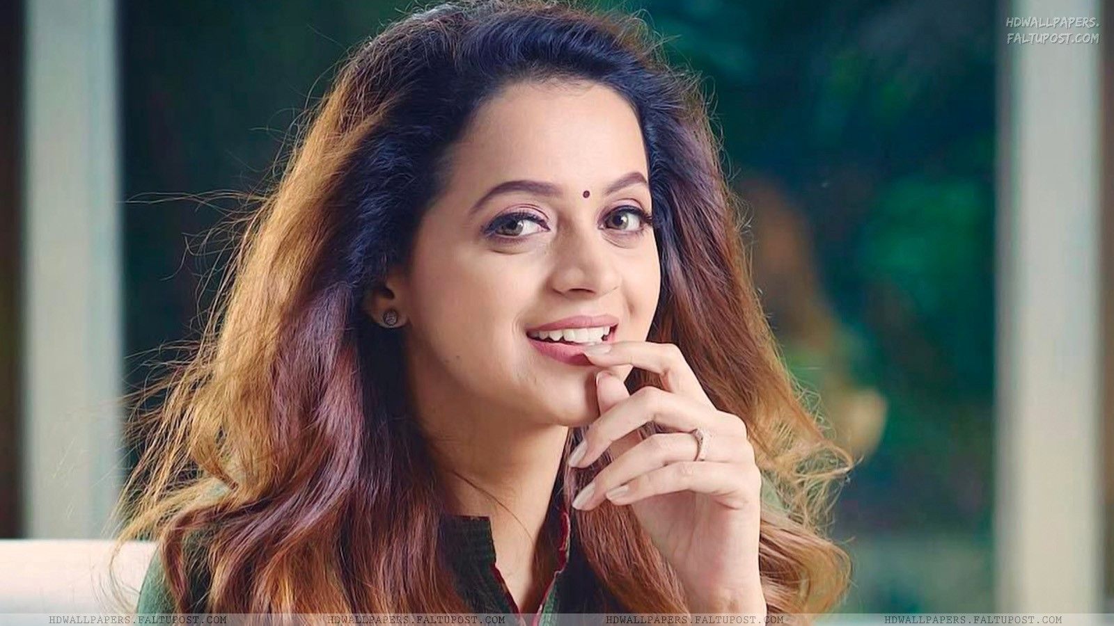 Bhavana Beautiful HD Wallpaper. Bhavana actress, HD wallpaper, Celebrities