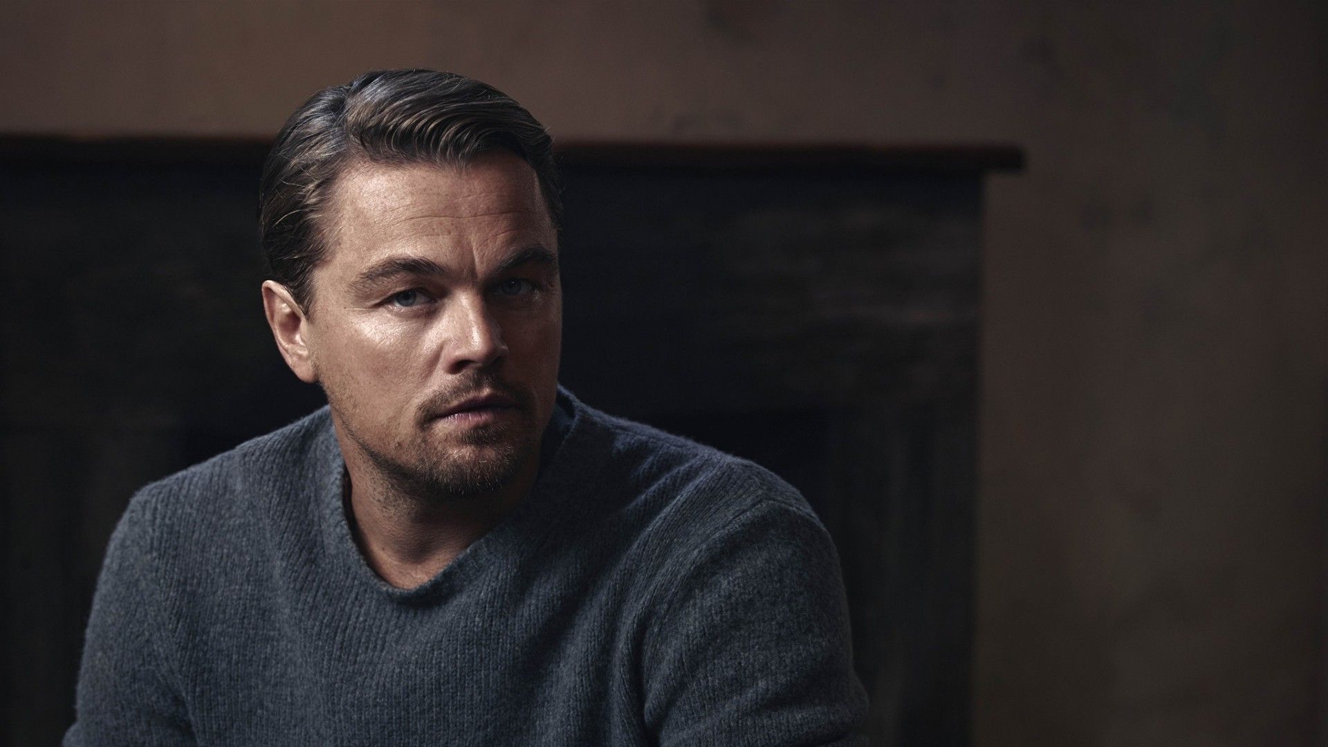 Wallpaper, men, face, portrait, depth of field, looking at viewer, actor, sweater, Leonardo DiCaprio, Person, man, male, screenshot, 1920x1080 px, facial hair 1920x1080