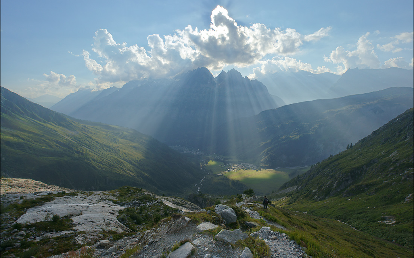 Hiking Desktop Wallpaper