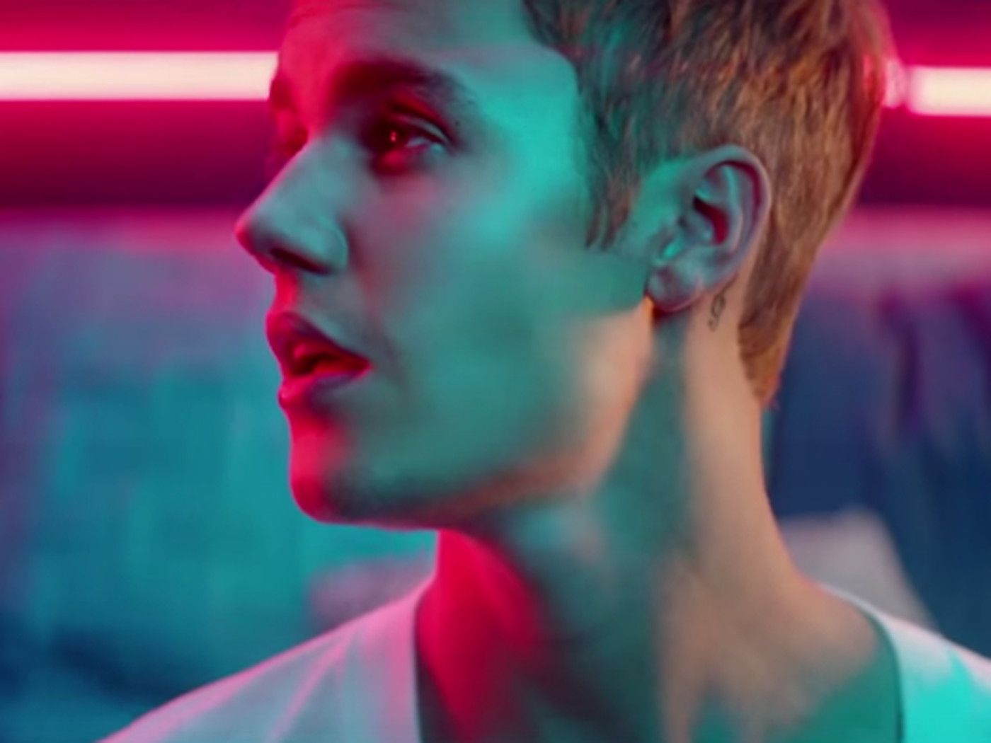 Justin Bieber steals Spotify streaming record from One Direction