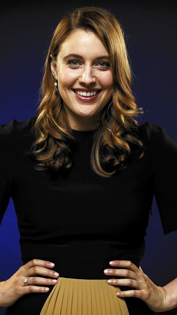 Smile, pretty, Greta Gerwig, 720x1280 wallpaper. Celebrity wallpaper, Free HD wallpaper, Android phone