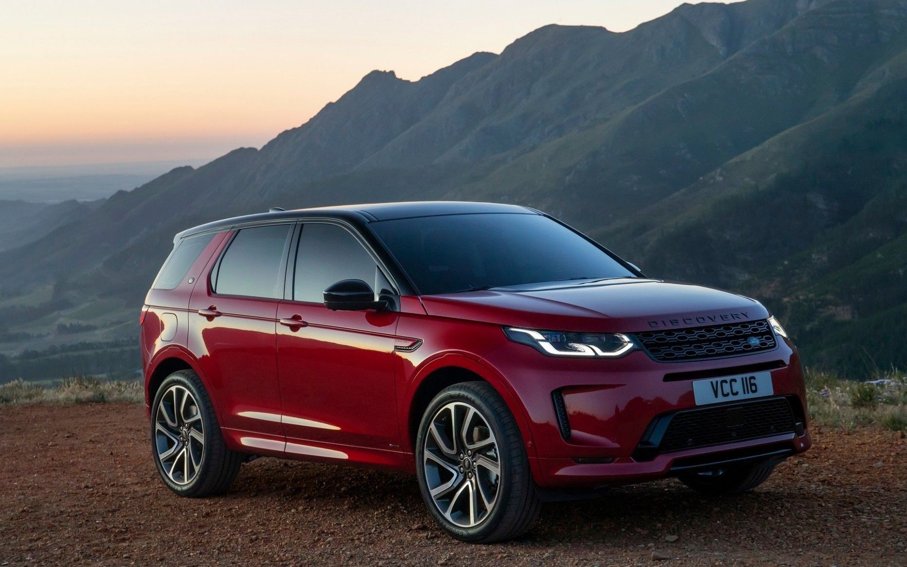 Land rover discovery 2021