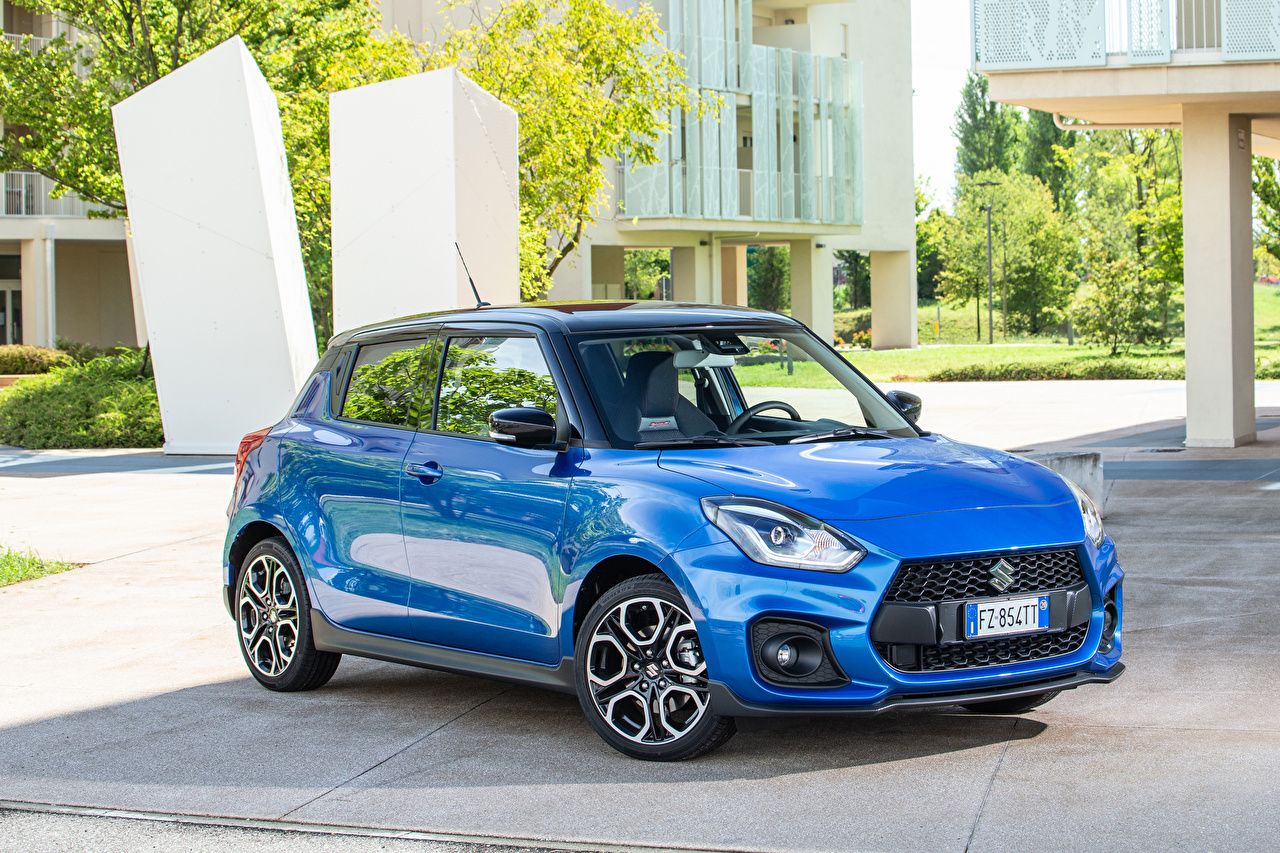 Desktop Wallpaper Suzuki Swift Sport Hybrid, 2020 Light Blue