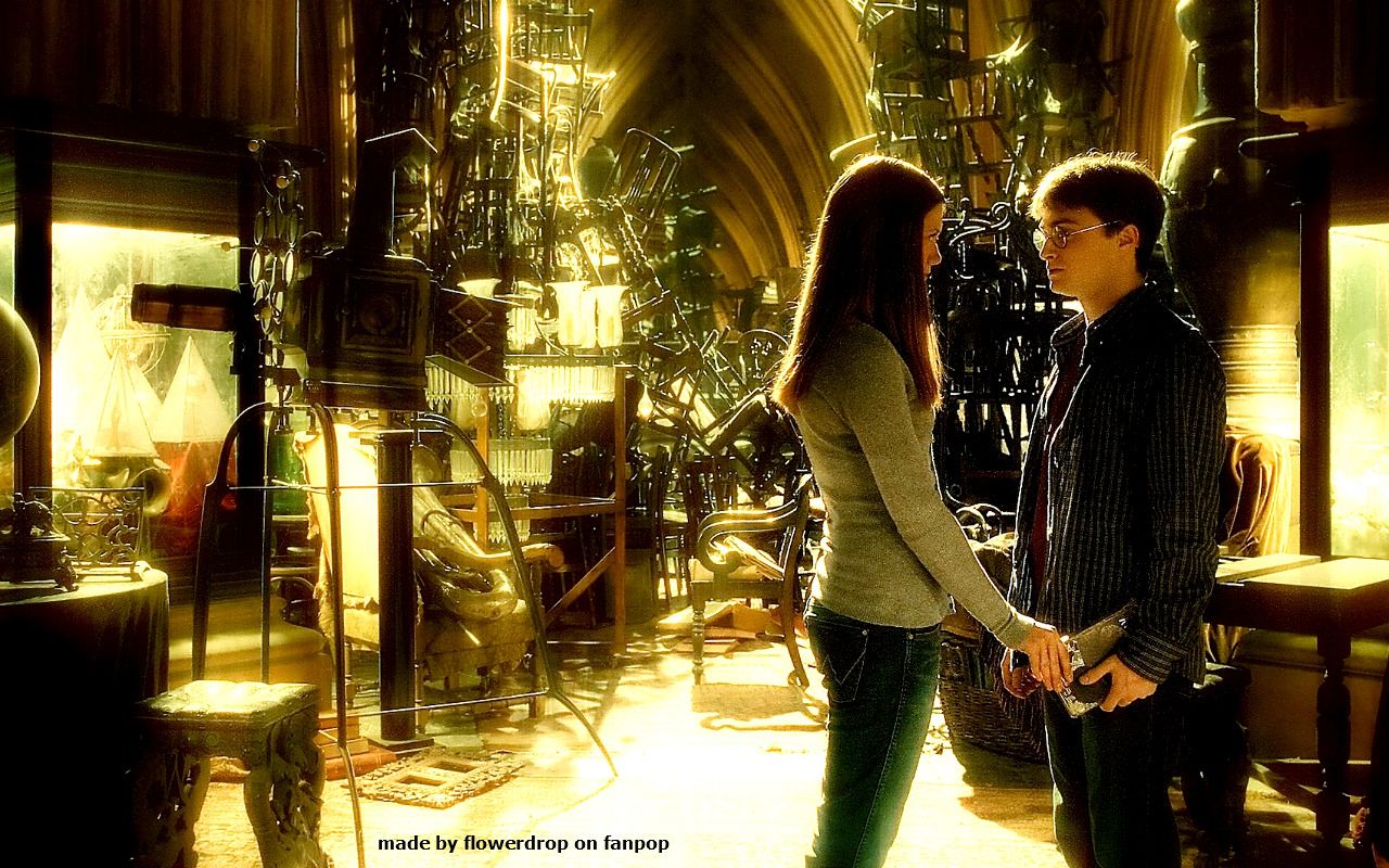 Ginny Weasley Wallpaper Potter Wallpaper