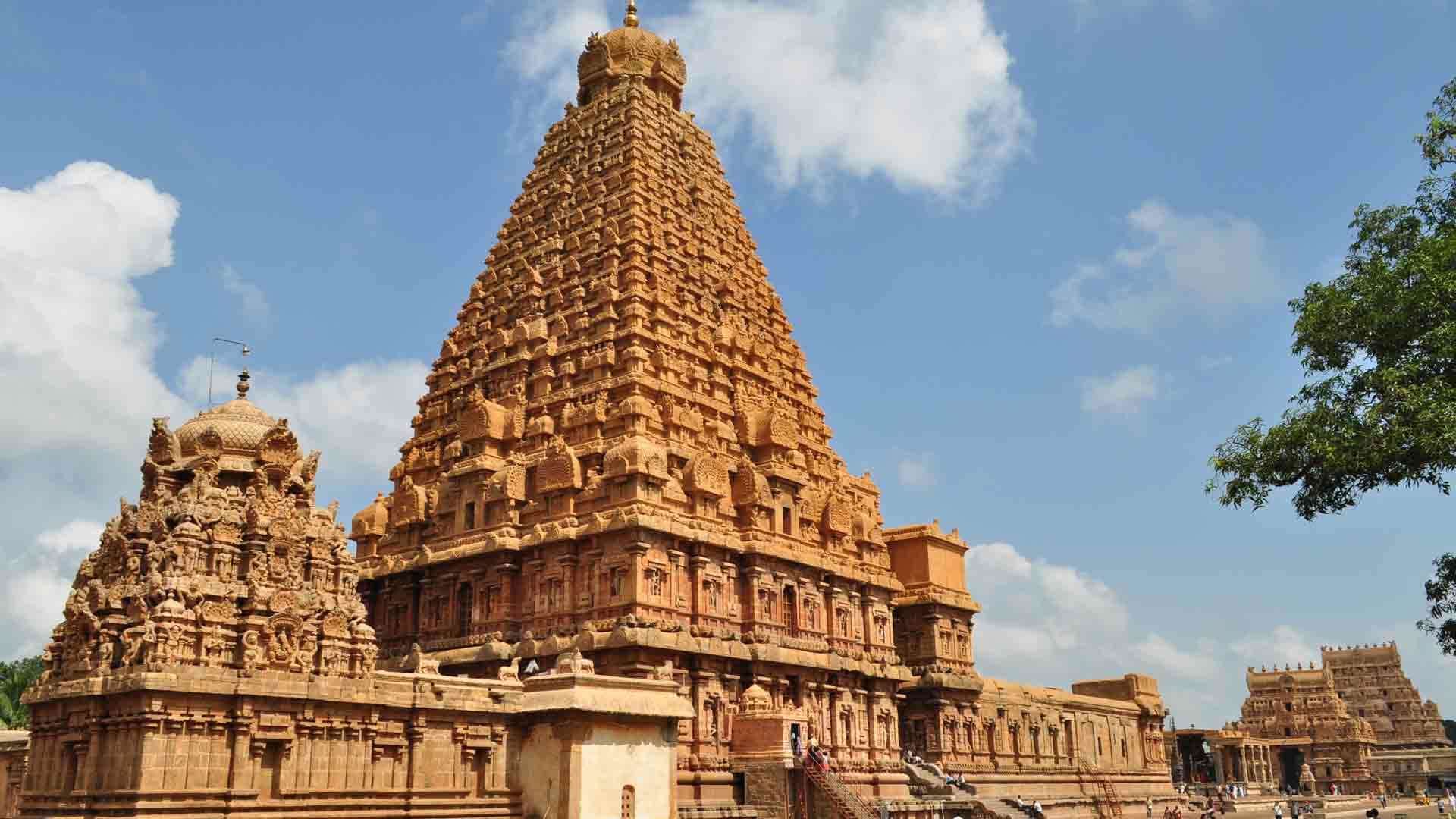 Thanjavur Brihadeeswara Temple