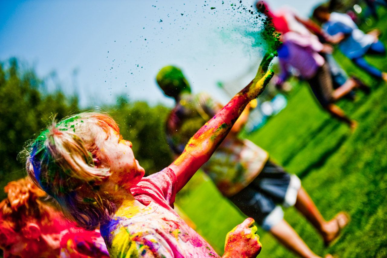Kids Holi Wallpaper HD 2014