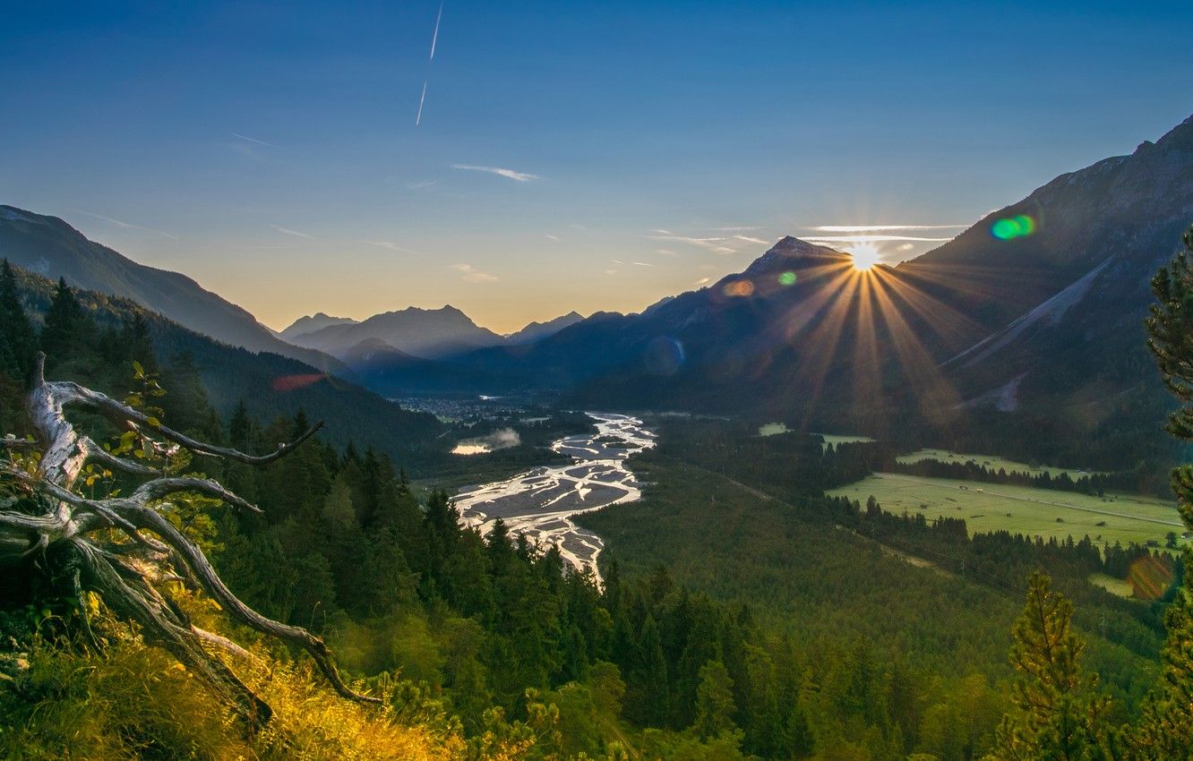 Wallpaper summer, the sky, the sun, rays, light, mountains, glare, river, blue, vegetation, morning, valley, snag, .height image for desktop, section пейзажи