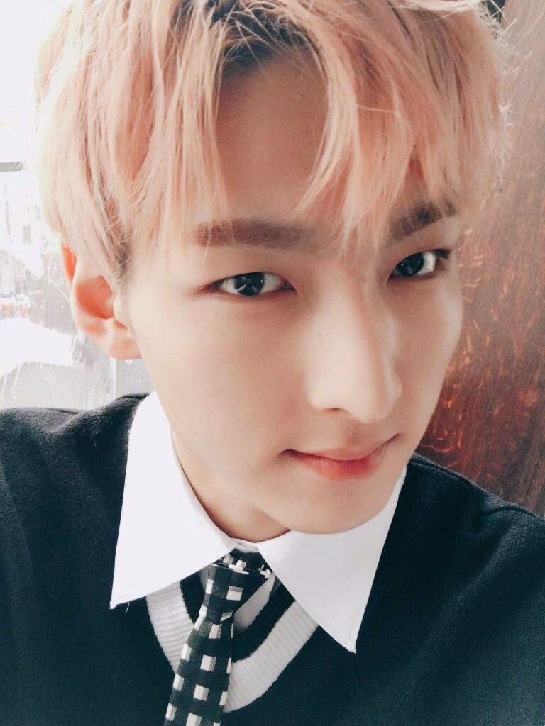 SF9 Zuho