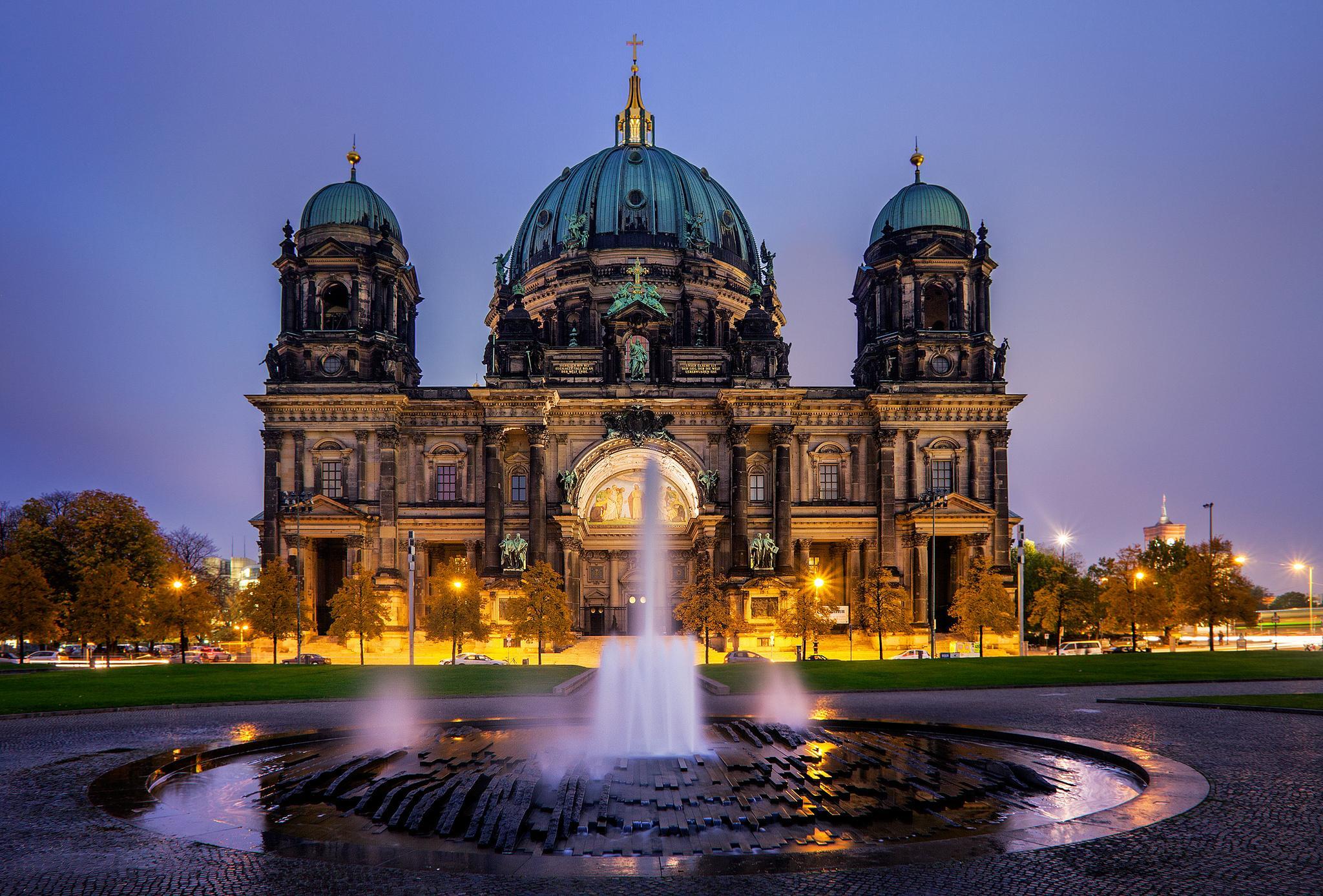 Berlin Germany Live Wallpaper for Android
