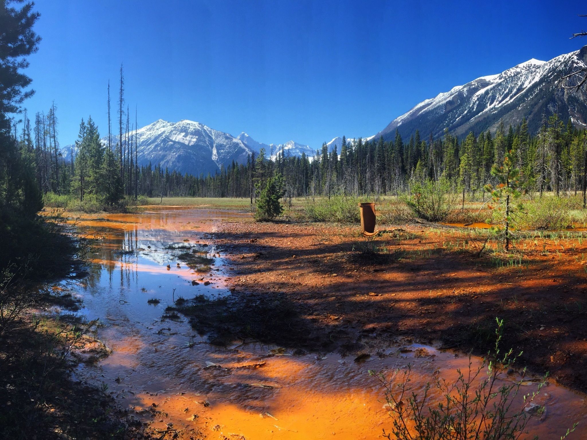 Photos of Paint Pots Columbia, Canada