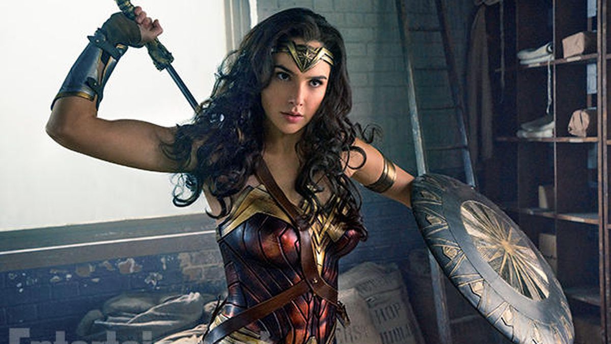 New 'Wonder Woman' image of Gal Gadot and Chris Pine revealed