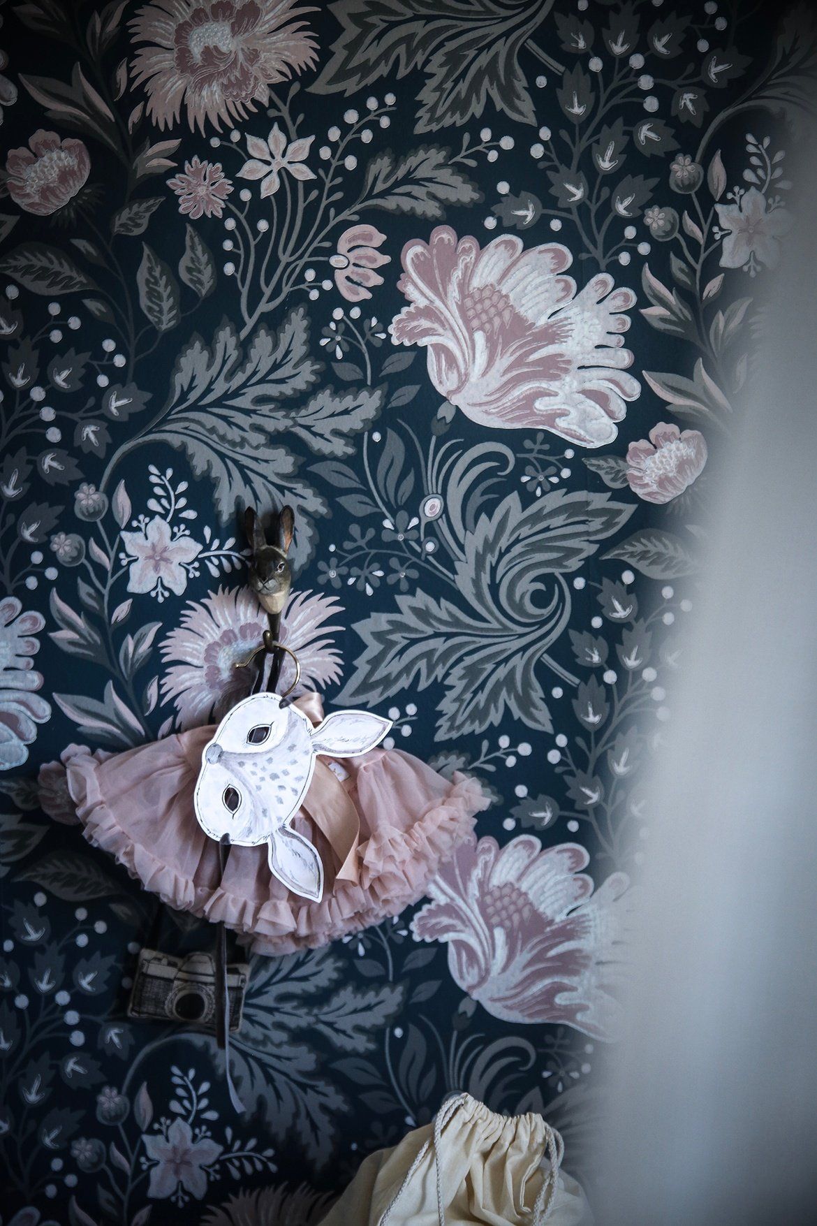 Ten stunning wallpaper for kids