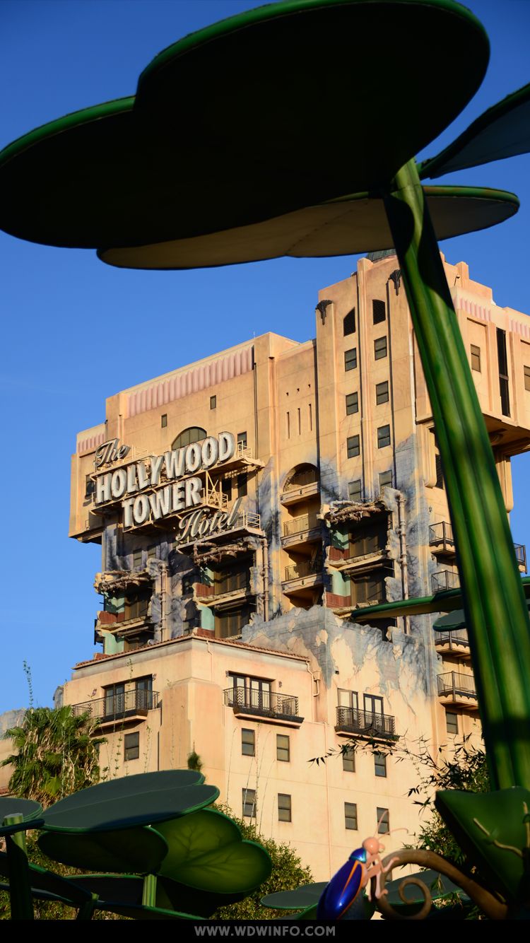Disney S Hollywood Tower Of Terror Wallpaper