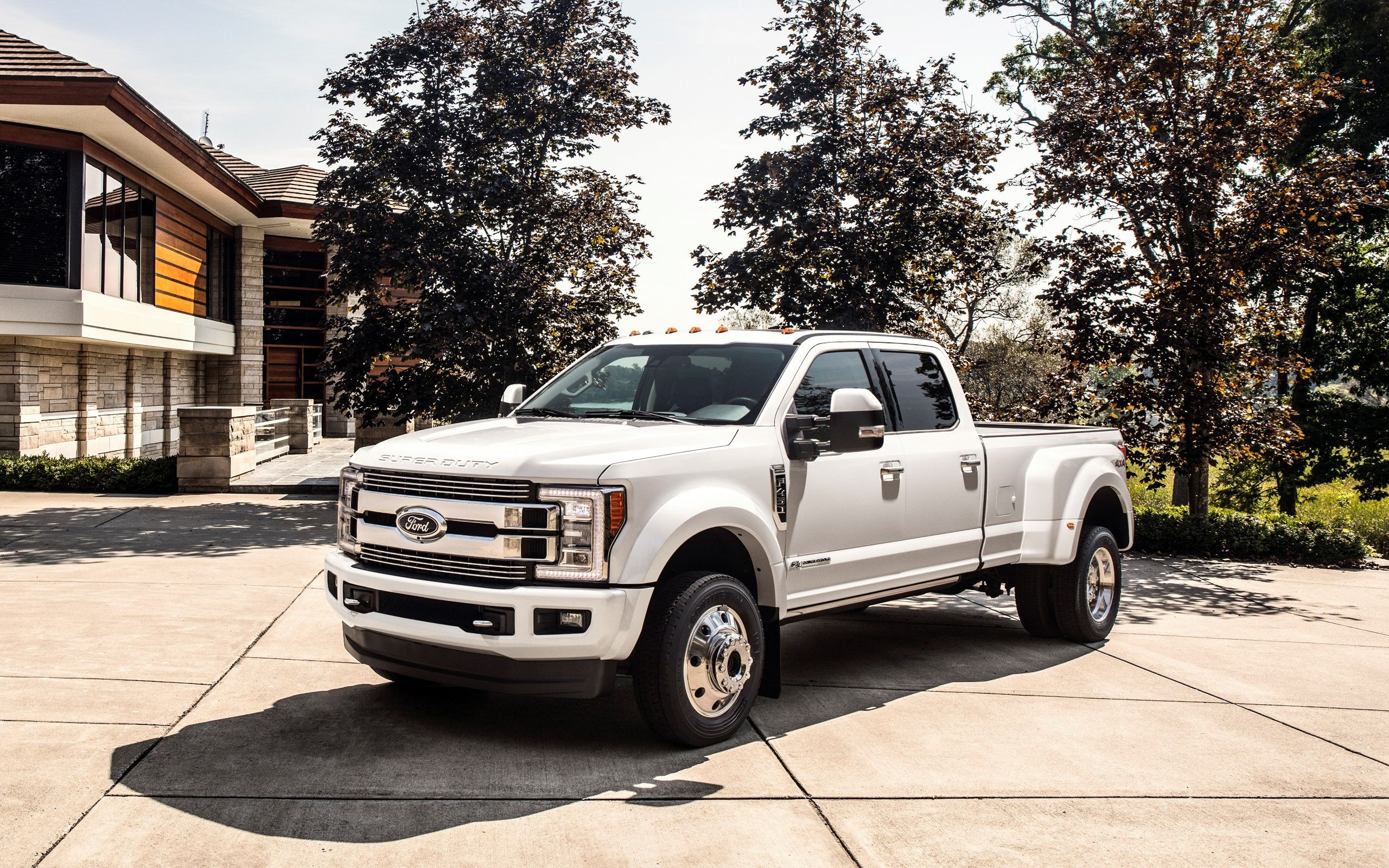 Download Wallpaper Ford F 450 Limited, White Pickup Truck, American Cars, New F Ford For Desktop With Resolution 2560x1600. High Quality HD Picture Wallpaper