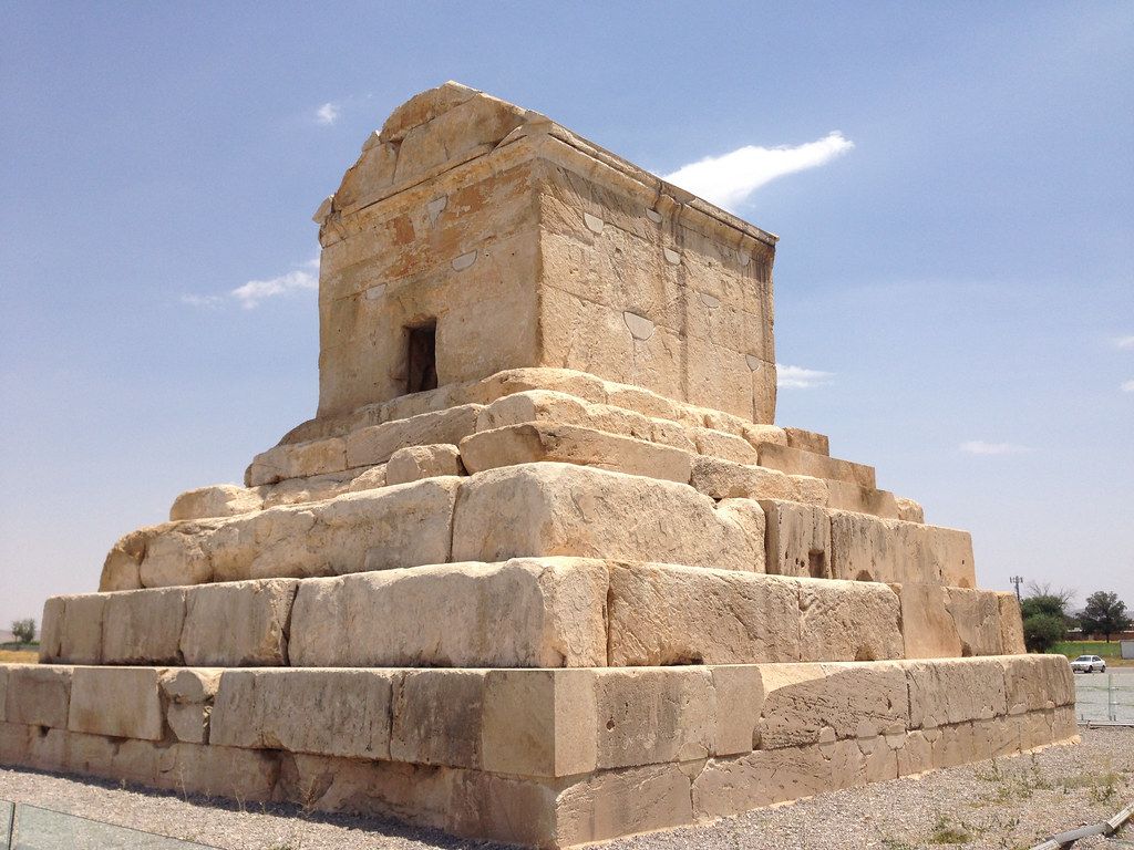 Pasargad Wallpaper