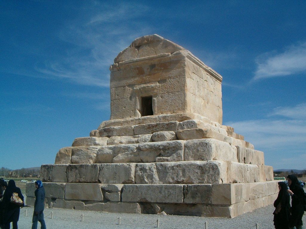 pasargad(پاسارگاد)