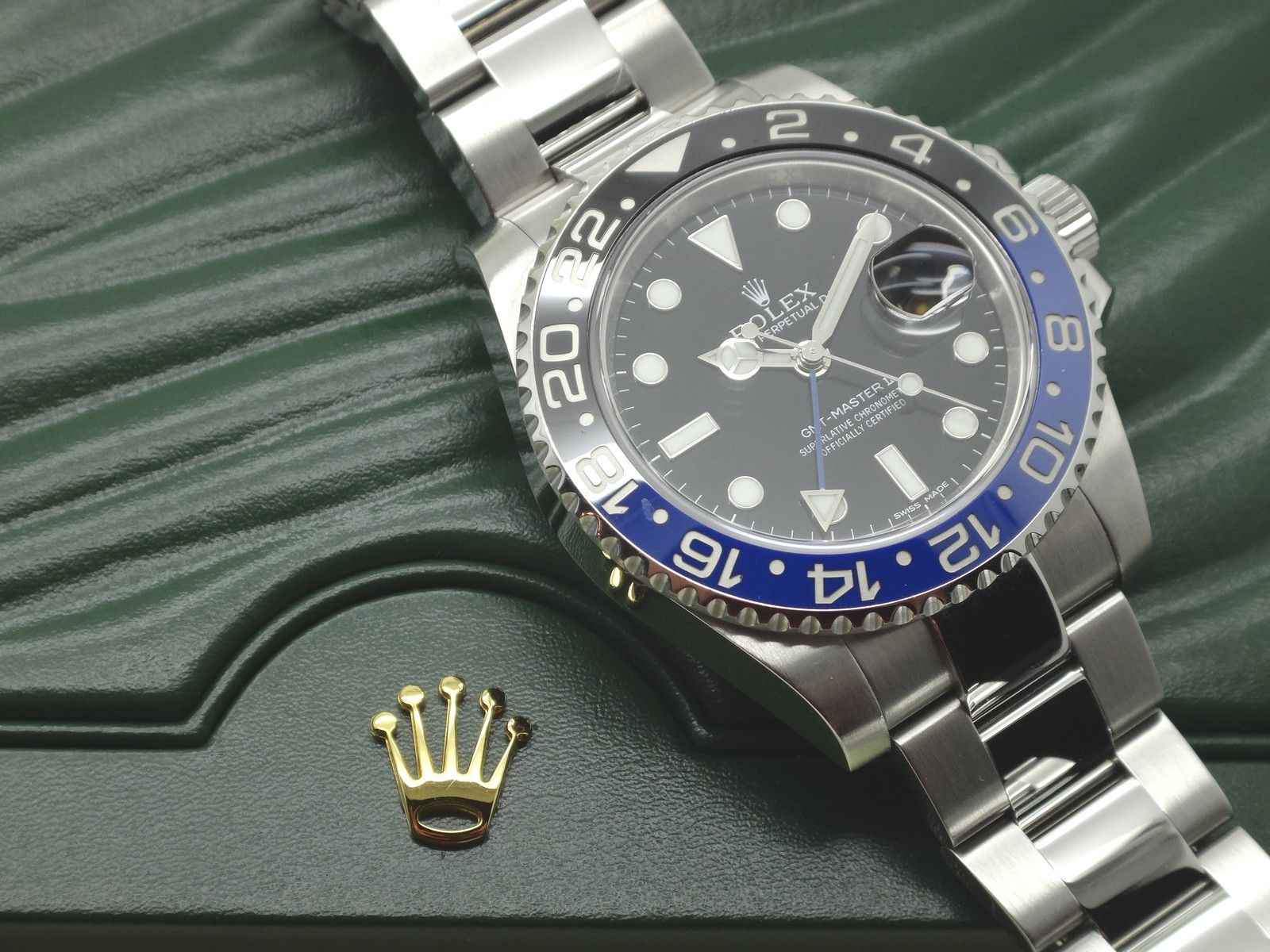 FSOT: Rolex GMT MASTER II 116710BLNR BLACK BLUE BATMAN BRUISER RANDOM SERIAL MINT!! Forums Watch Forum