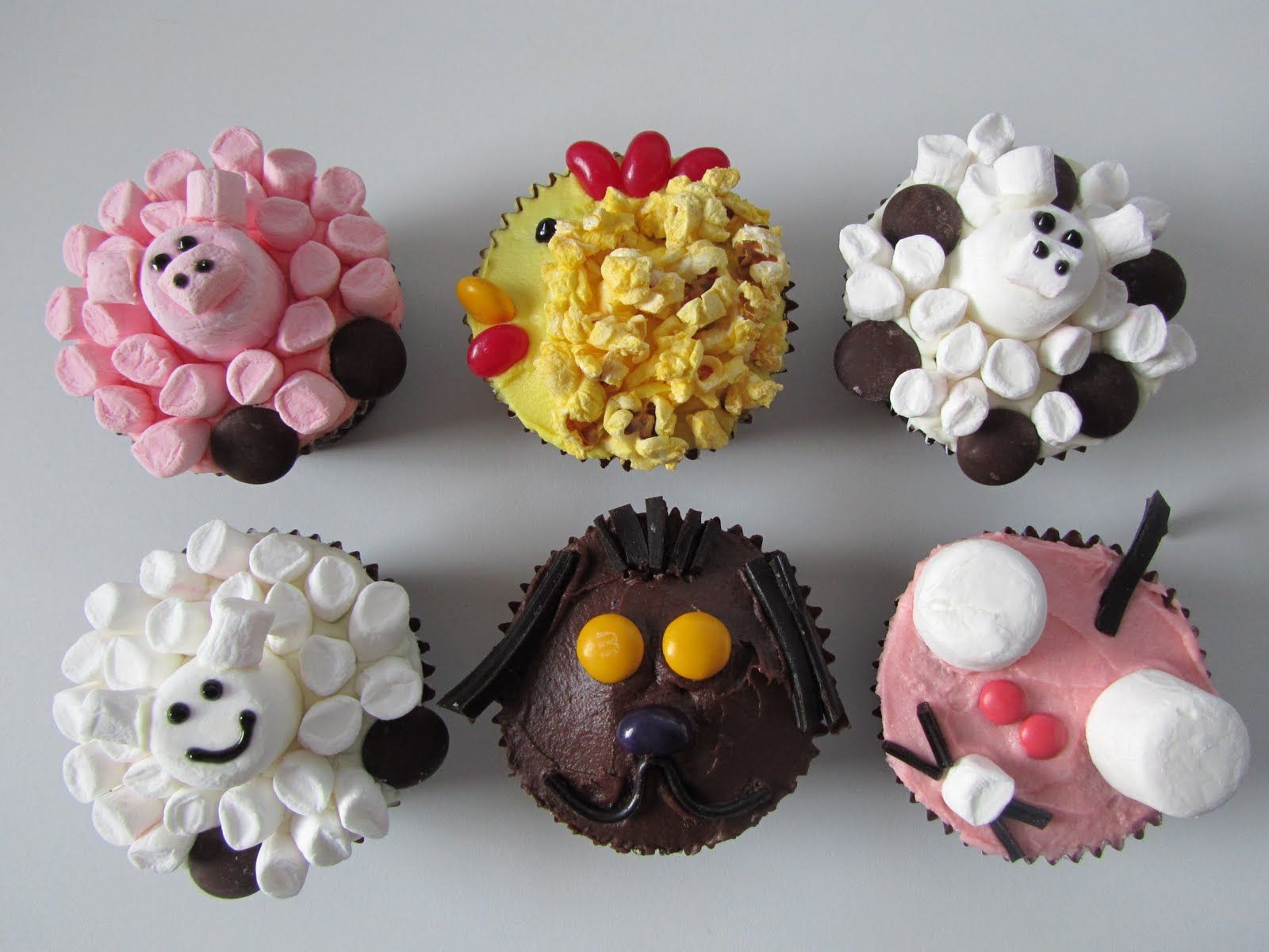 Kids Cupcakes HD Background Wallpaper 21. Animal baby shower cake, Kid cupcakes, Yummy cupcakes