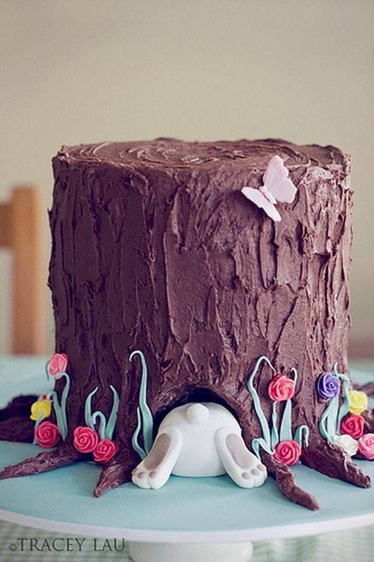 Stunning Easter Decorations Ideas 30. Bunny cake, Easter bunny cake, Easter cupcakes