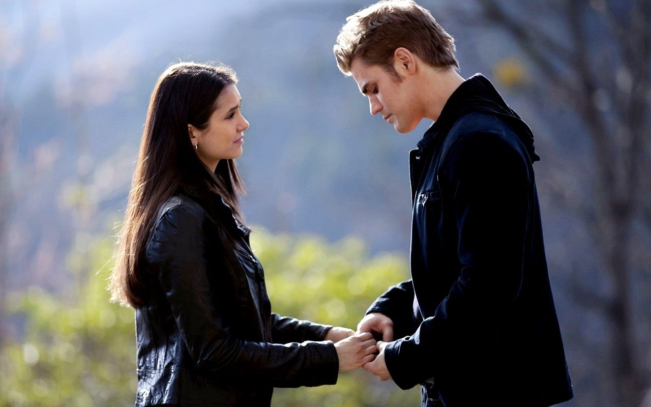 Vampire Diaries Stefan And Elena Wallpaper
