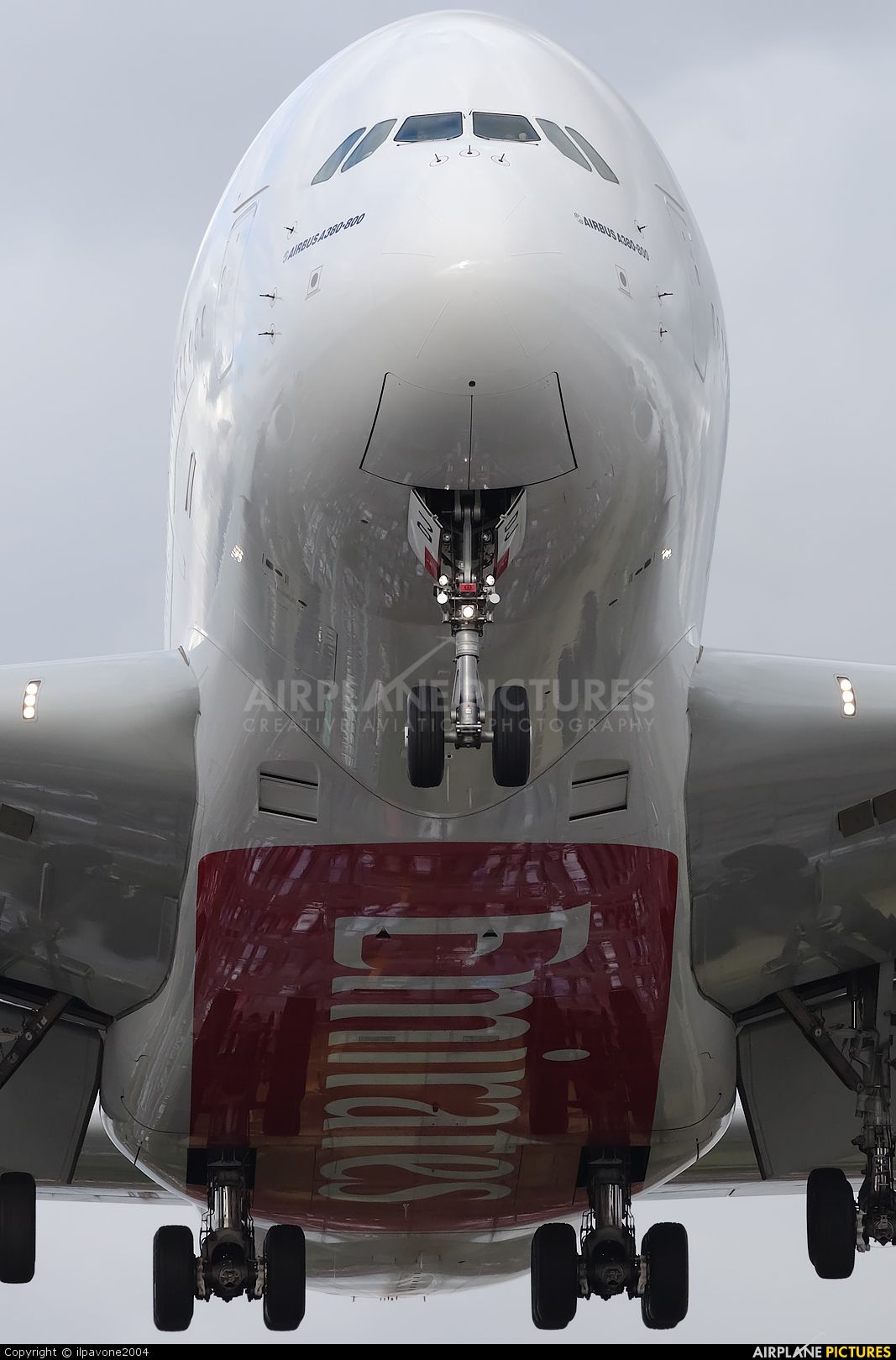 Background Emirates A380 Wallpaper