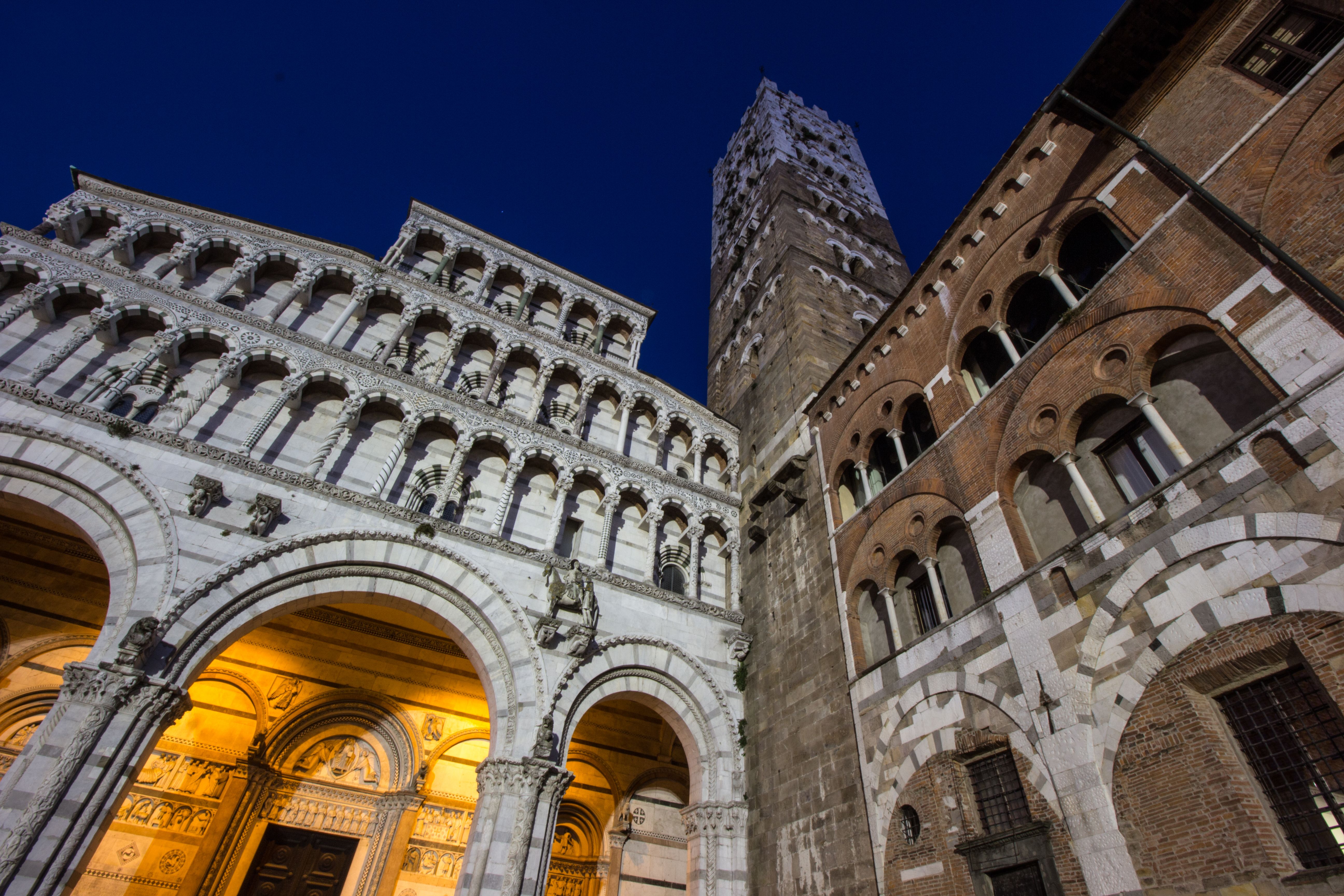 Wallpaper, Italy, building, church, architecture, night, facade, cathedral, columns, lucca, Tuscany, storefront, duomodilucca 5184x3456